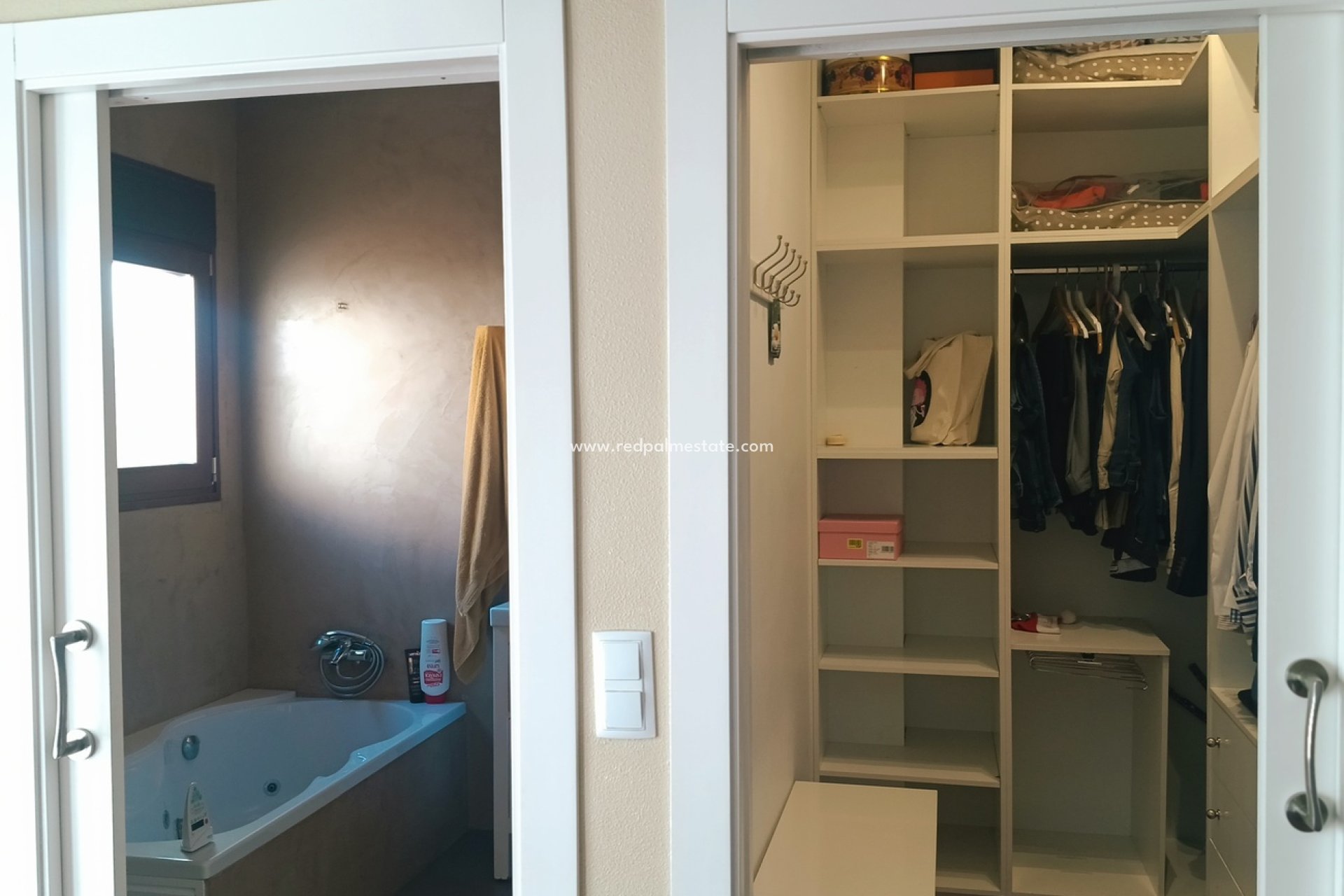 Resale - Town House -
ROLDAN - Inland