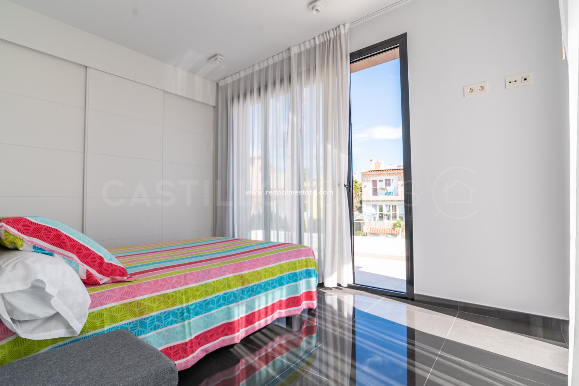 Resale - Town House -
San Fulgencio