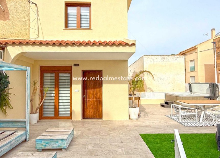 Resale - Town House -
SAN JAVIER - Santiago De La Ribera