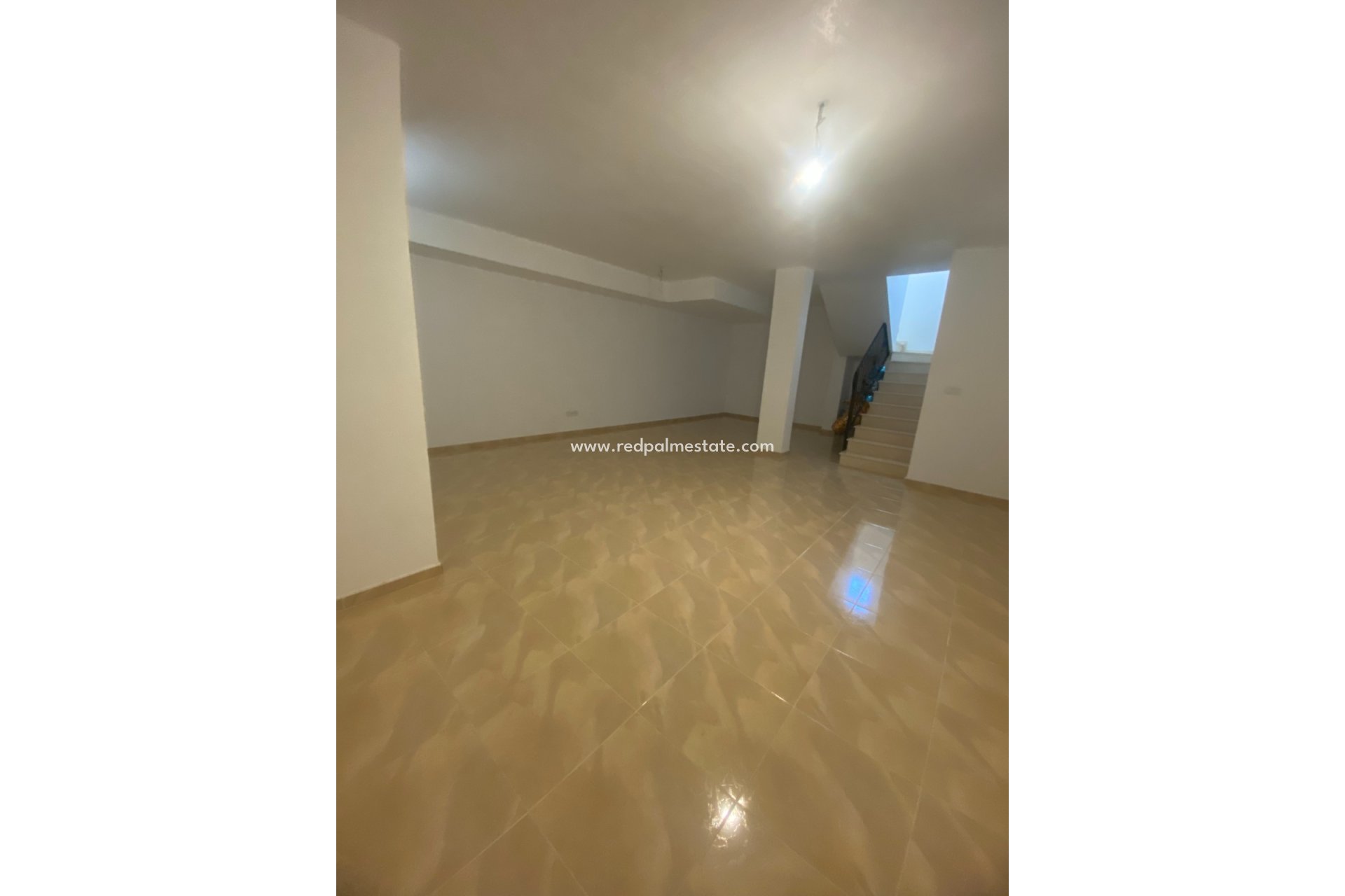 Resale - Town House -
San Miguel de Salinas - Altos De San Miguel