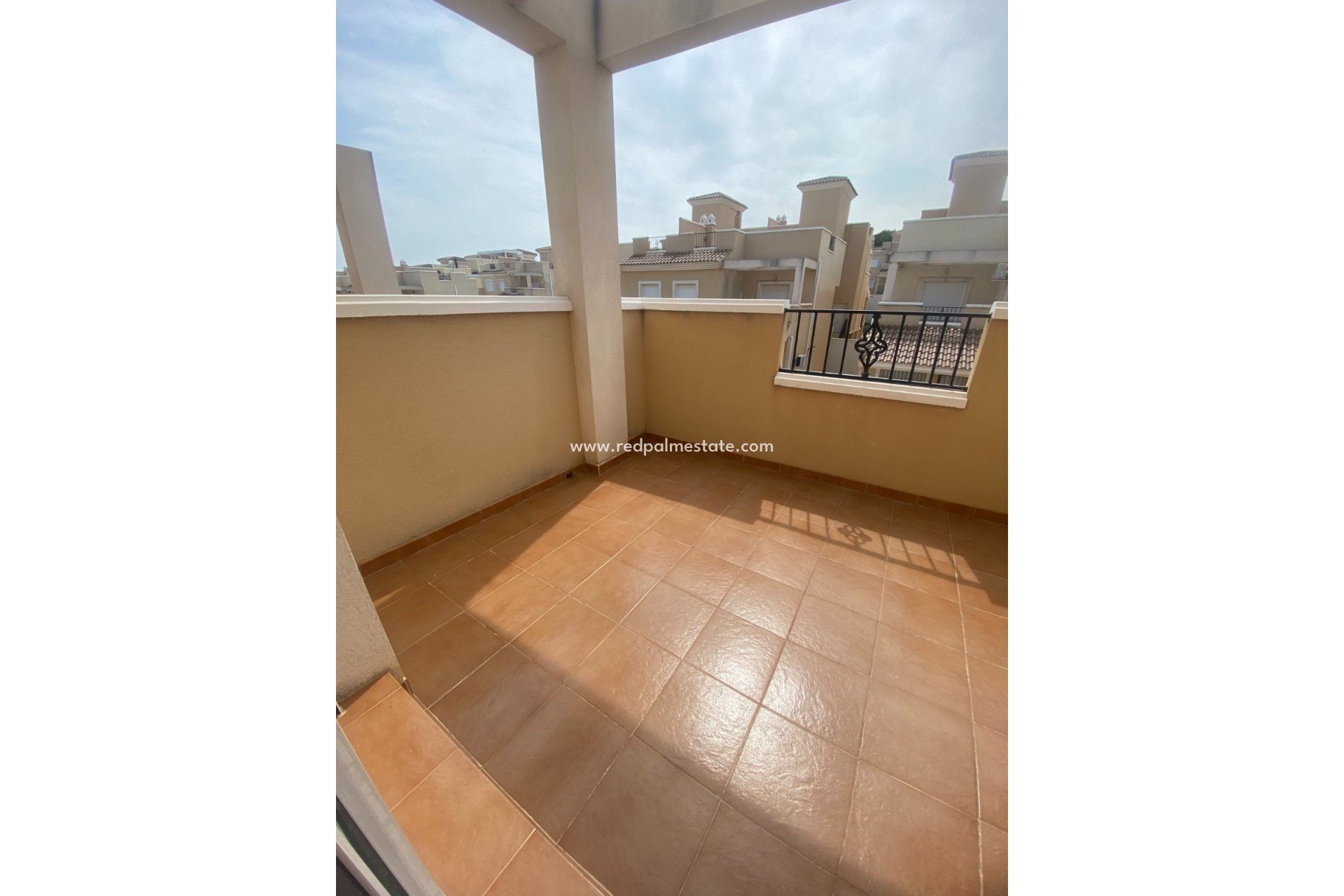 Resale - Town House -
San Miguel de Salinas - Altos De San Miguel