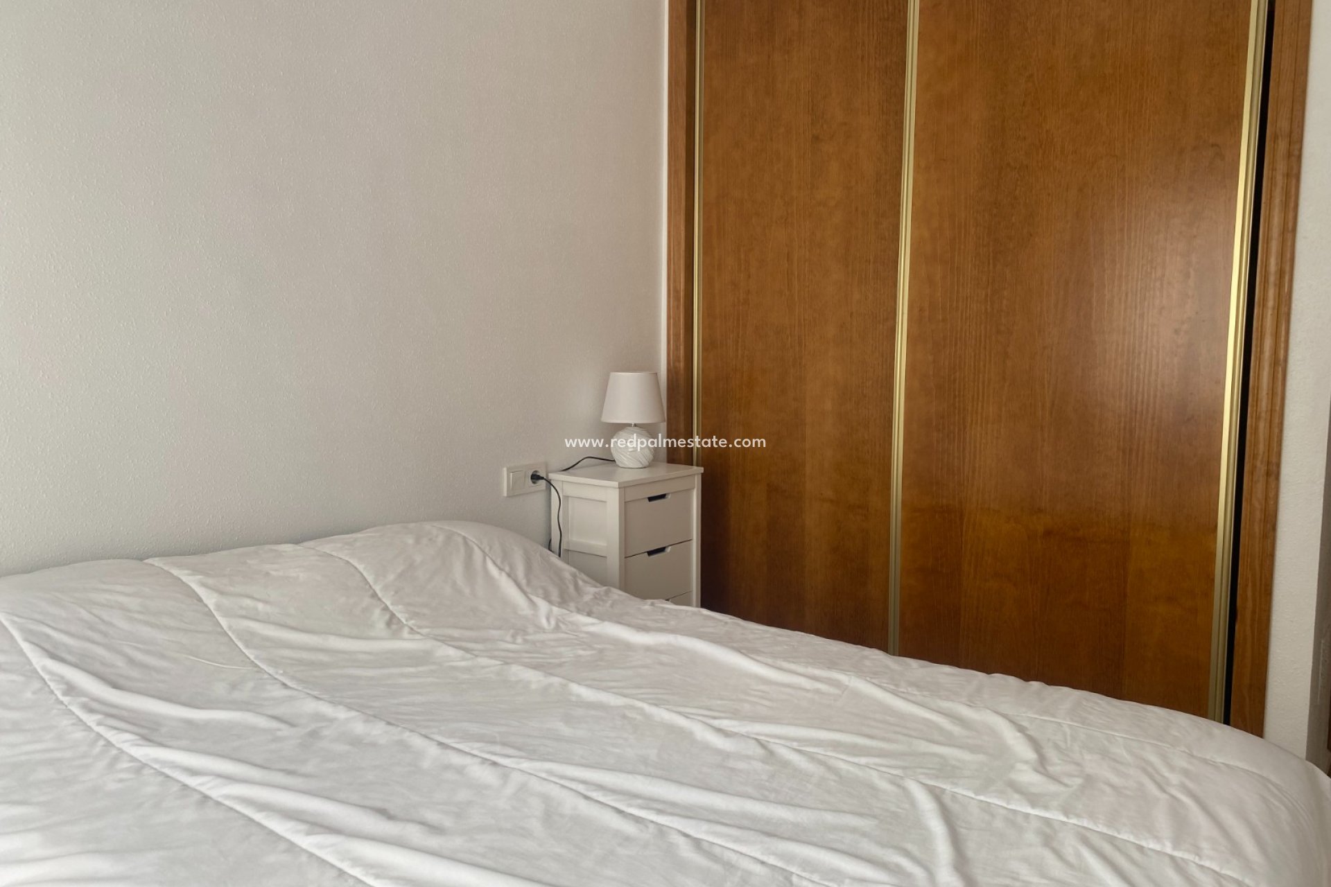 Resale - Town House -
San Miguel de Salinas - Altos De San Miguel