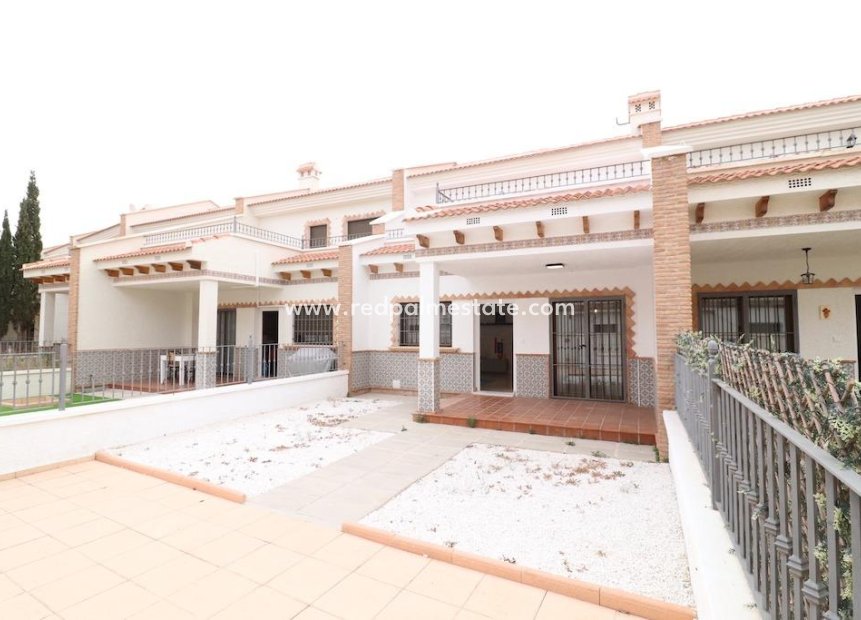 Resale - Town House -
San Miguel de Salinas - Cerro del Sol