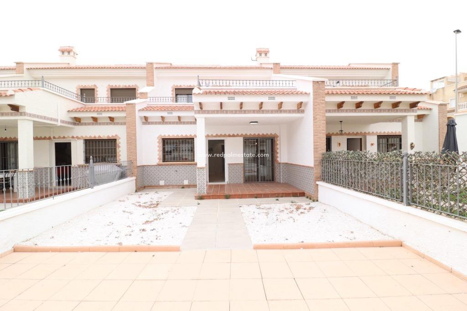 Resale - Town House -
San Miguel de Salinas - Cerro del Sol