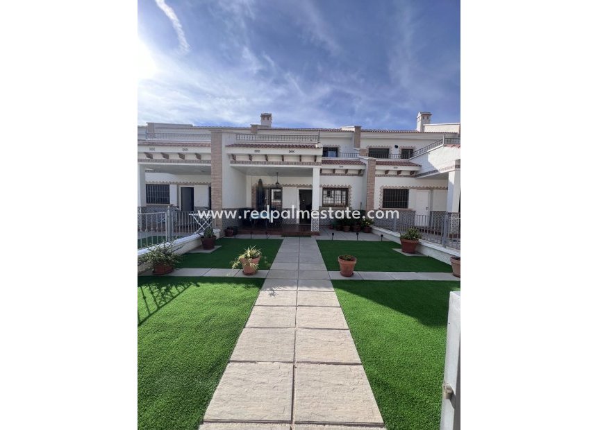 Resale - Town House -
San Miguel de Salinas - Cerro del Sol