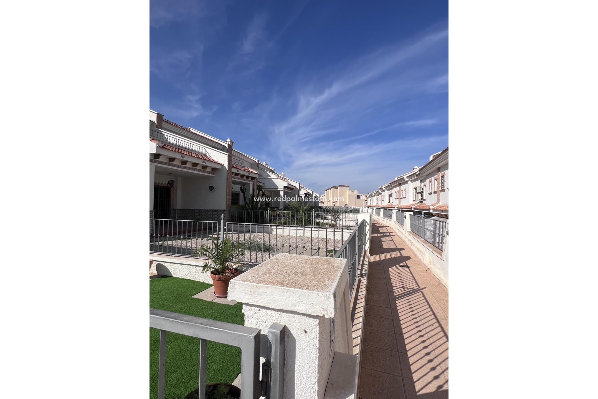 Resale - Town House -
San Miguel de Salinas - Cerro del Sol