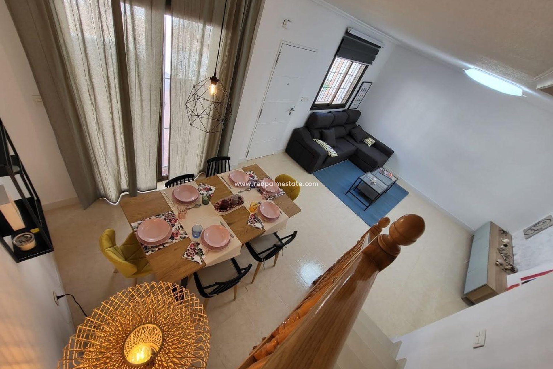 Resale - Town House -
San Miguel de Salinas - Ciudad De Las Comunicaciones