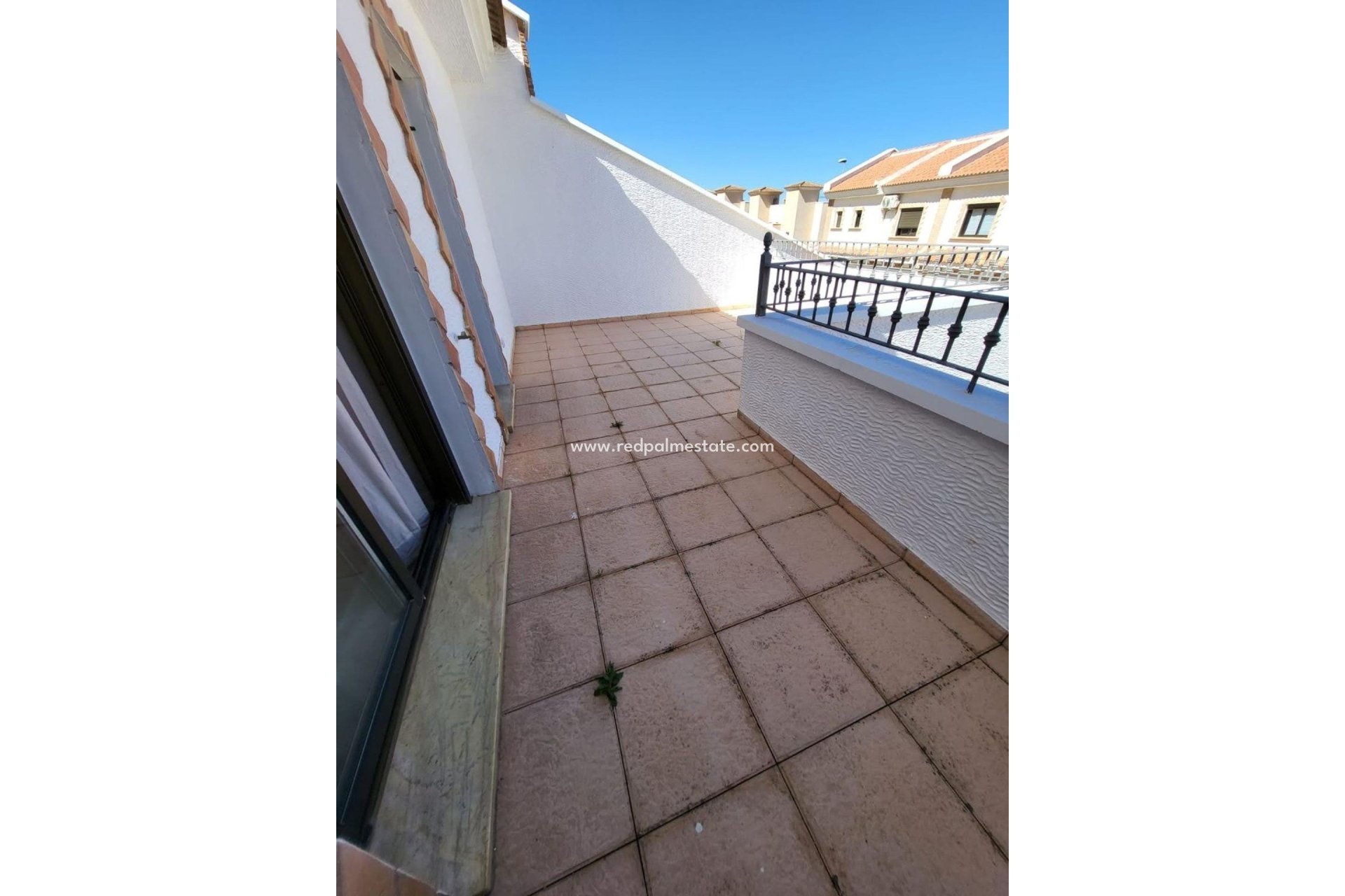 Resale - Town House -
San Miguel de Salinas - Ciudad De Las Comunicaciones