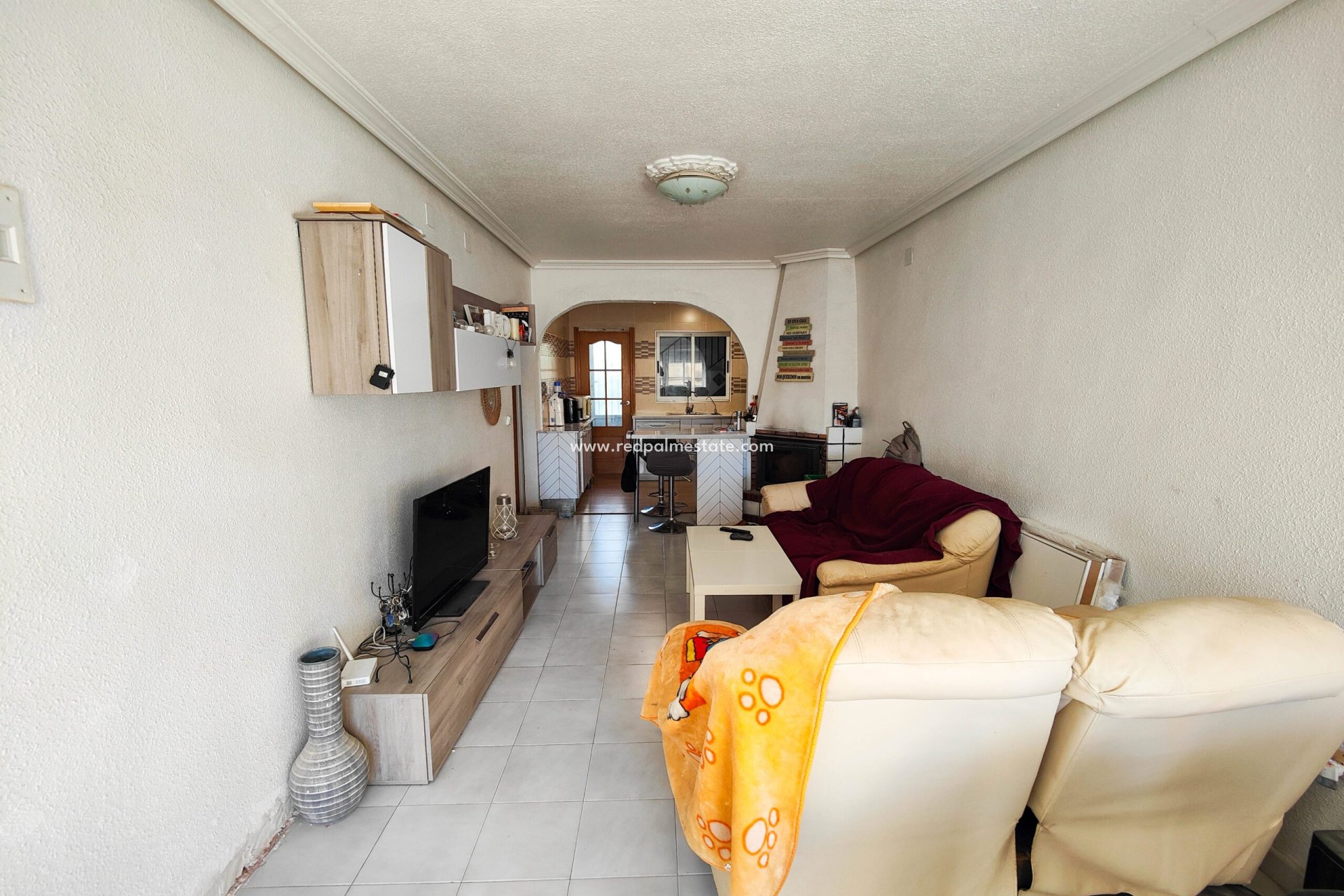 Resale - Town House -
San Miguel de Salinas - Inland