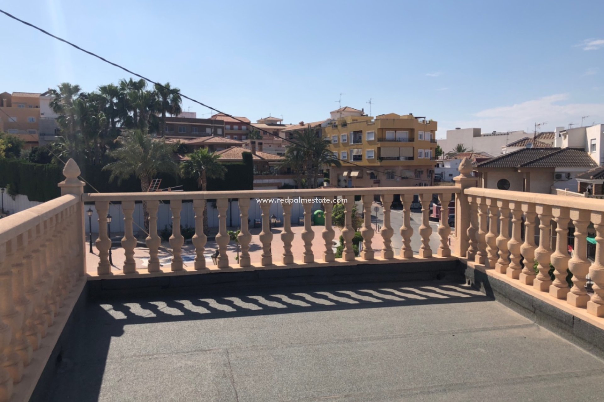 Resale - Town House -
San Miguel de Salinas - Inland