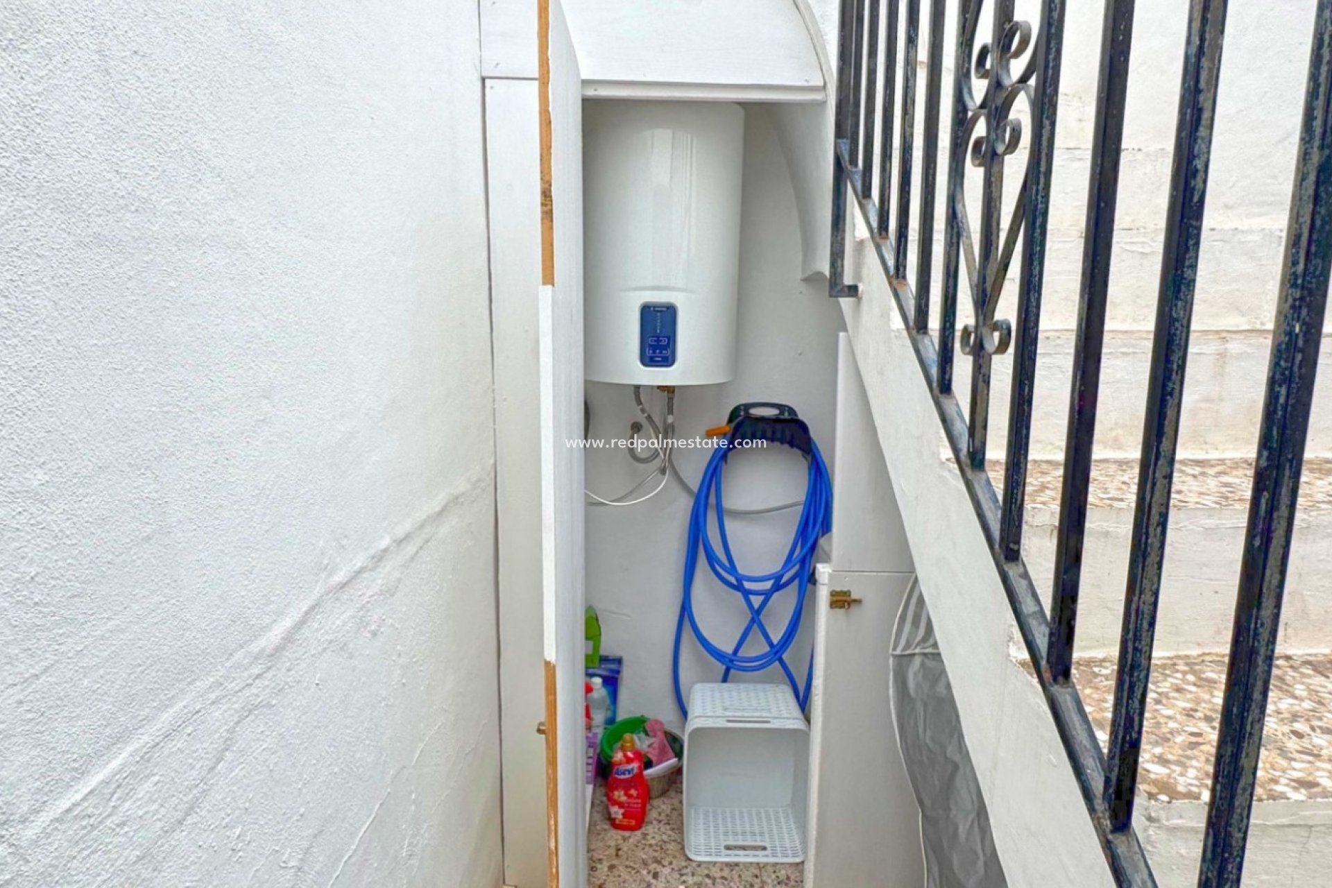 Resale - Town House -
San Miguel de Salinas - Inland