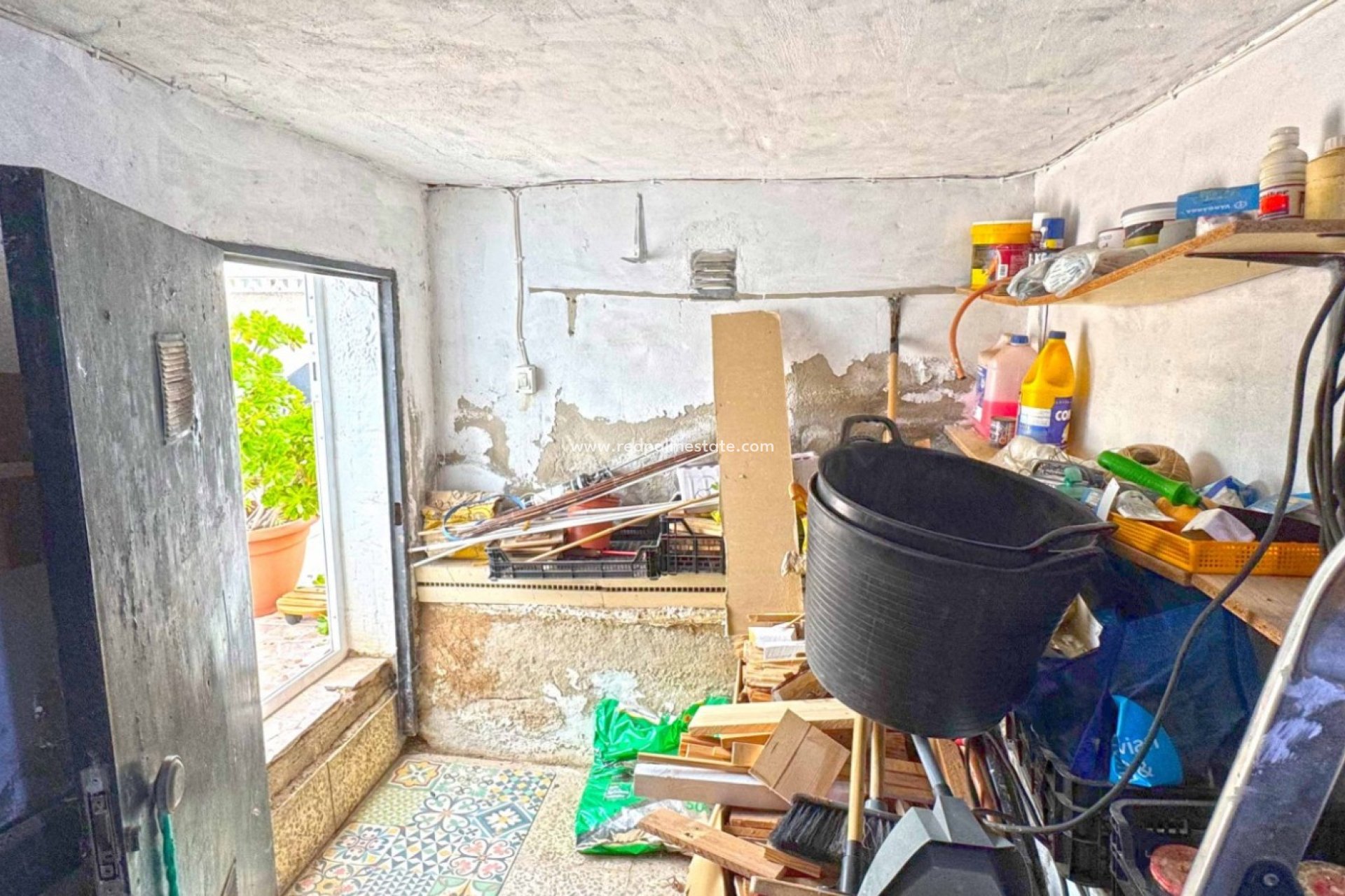 Resale - Town House -
San Miguel de Salinas - Inland