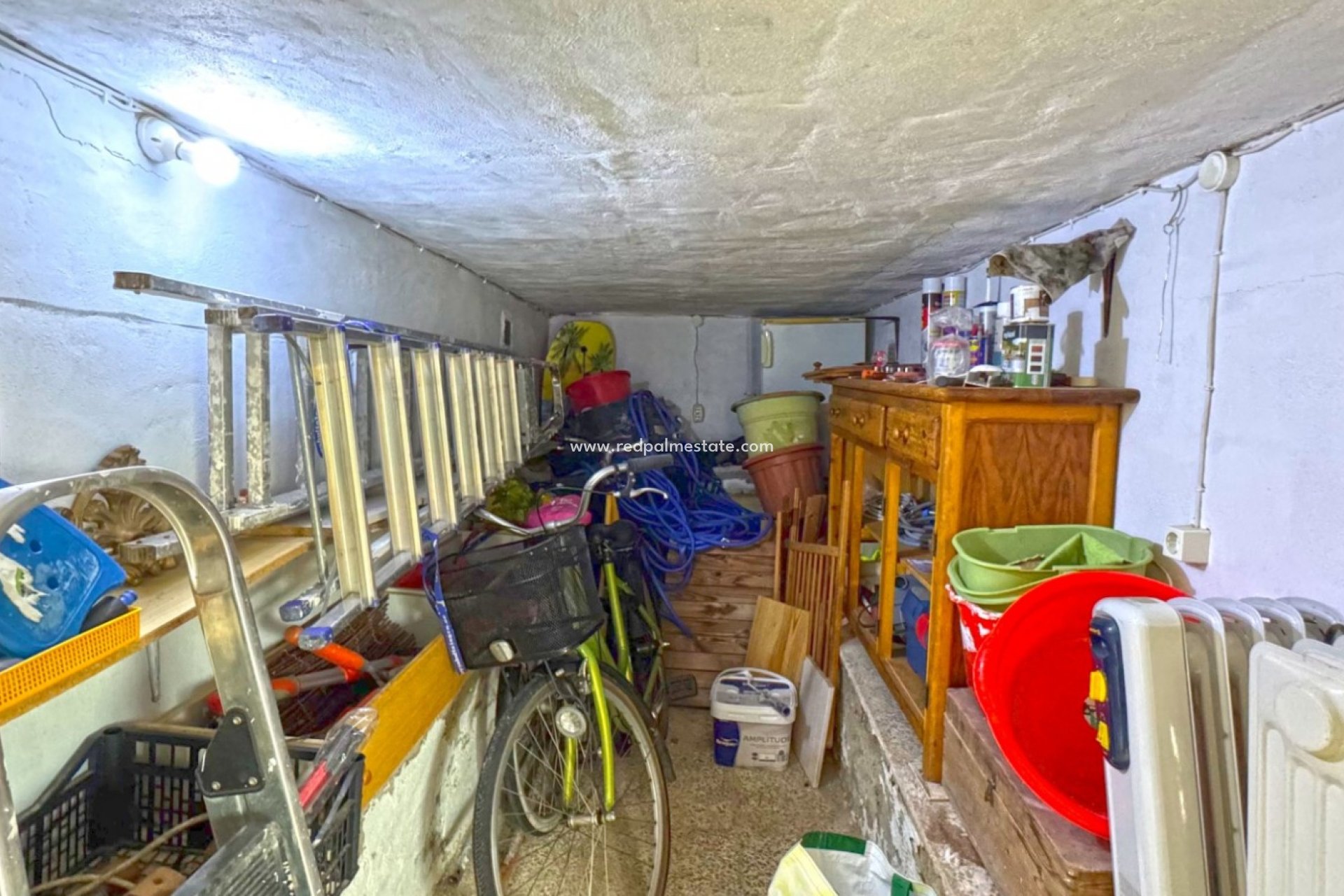 Resale - Town House -
San Miguel de Salinas - Inland