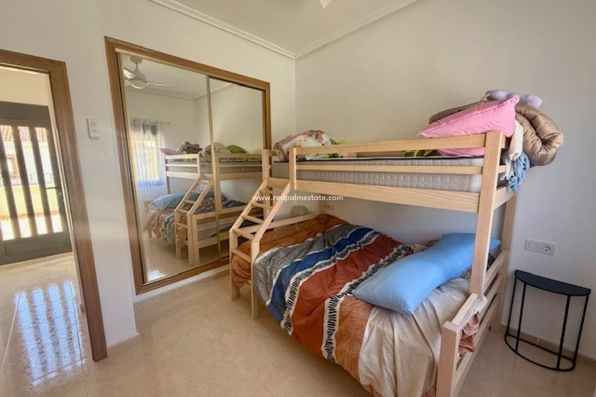 Resale - Town House -
San Miguel de Salinas - Inland