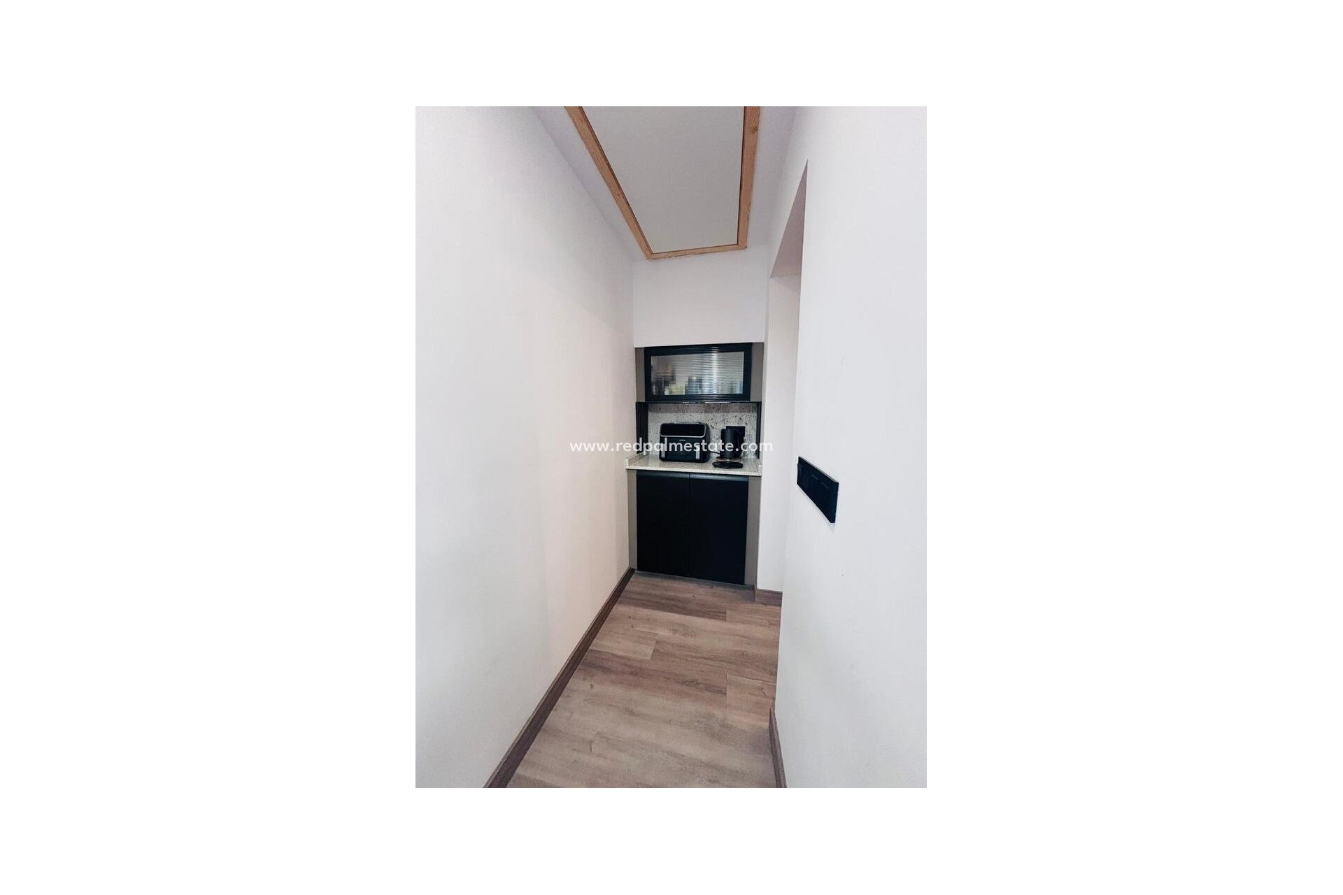 Resale - Town House -
San Miguel de Salinas - Inland