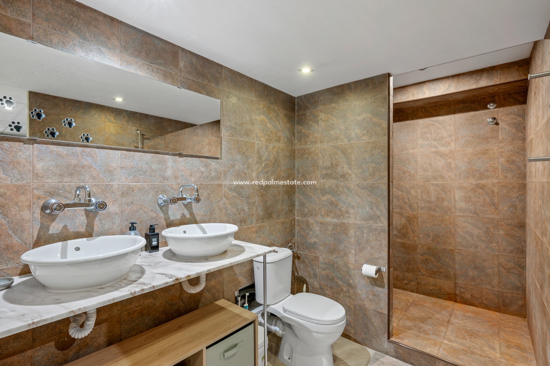 Resale - Town House -
San Miguel de Salinas - Inland