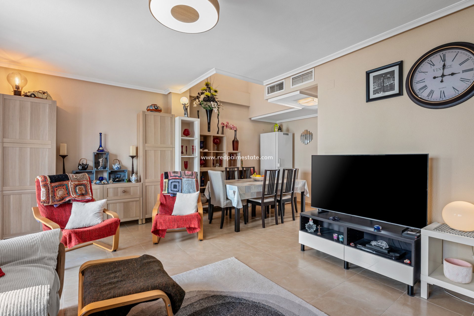 Resale - Town House -
San Miguel de Salinas - Inland