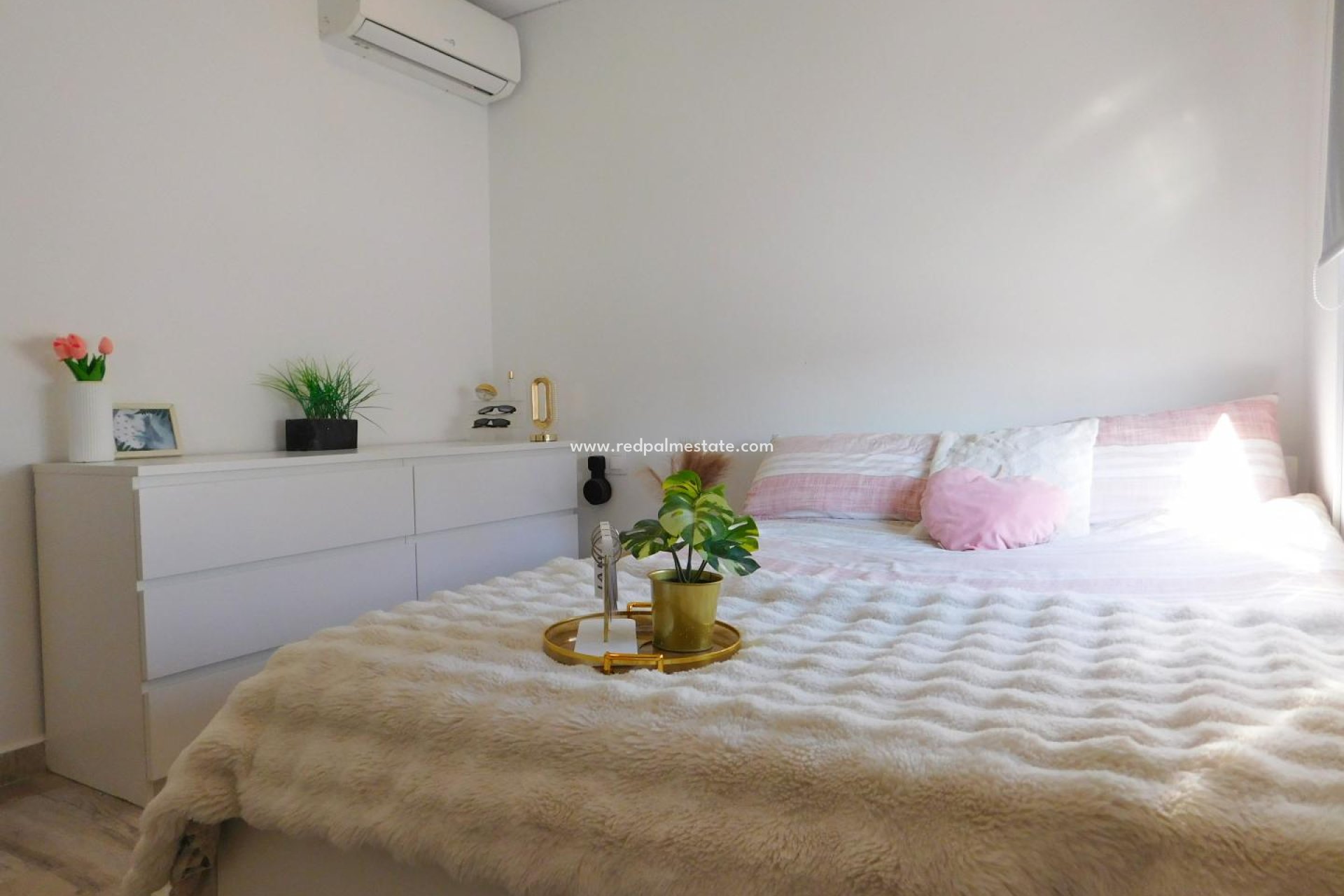 Resale - Town House -
San Miguel de Salinas - San Miguel Salinas