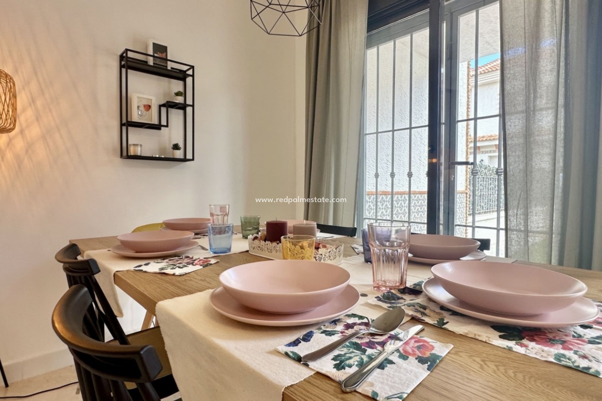 Resale - Town House -
San Miguel de Salinas - San Miguel Salinas