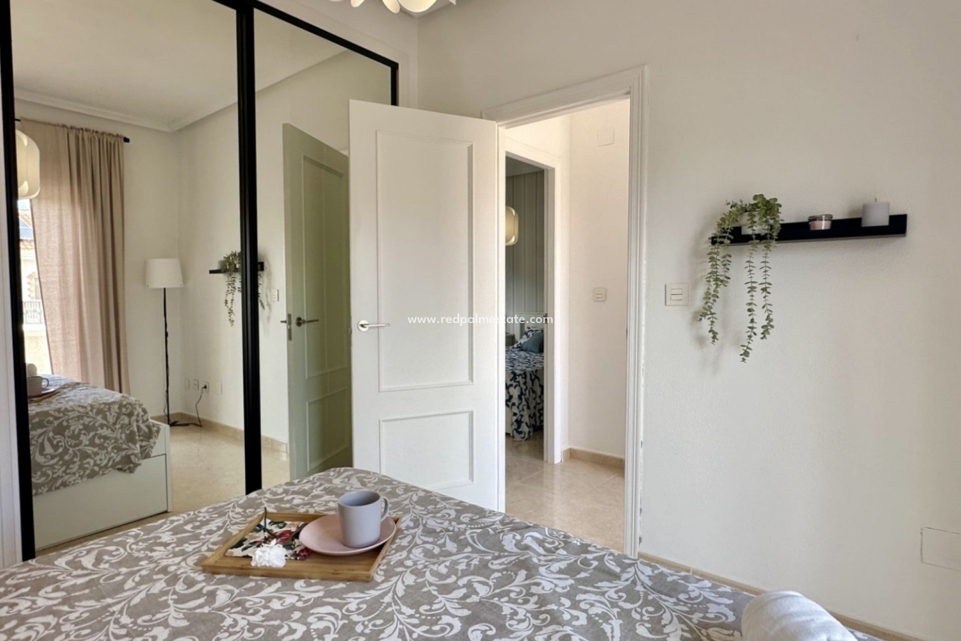 Resale - Town House -
San Miguel de Salinas - San Miguel Salinas