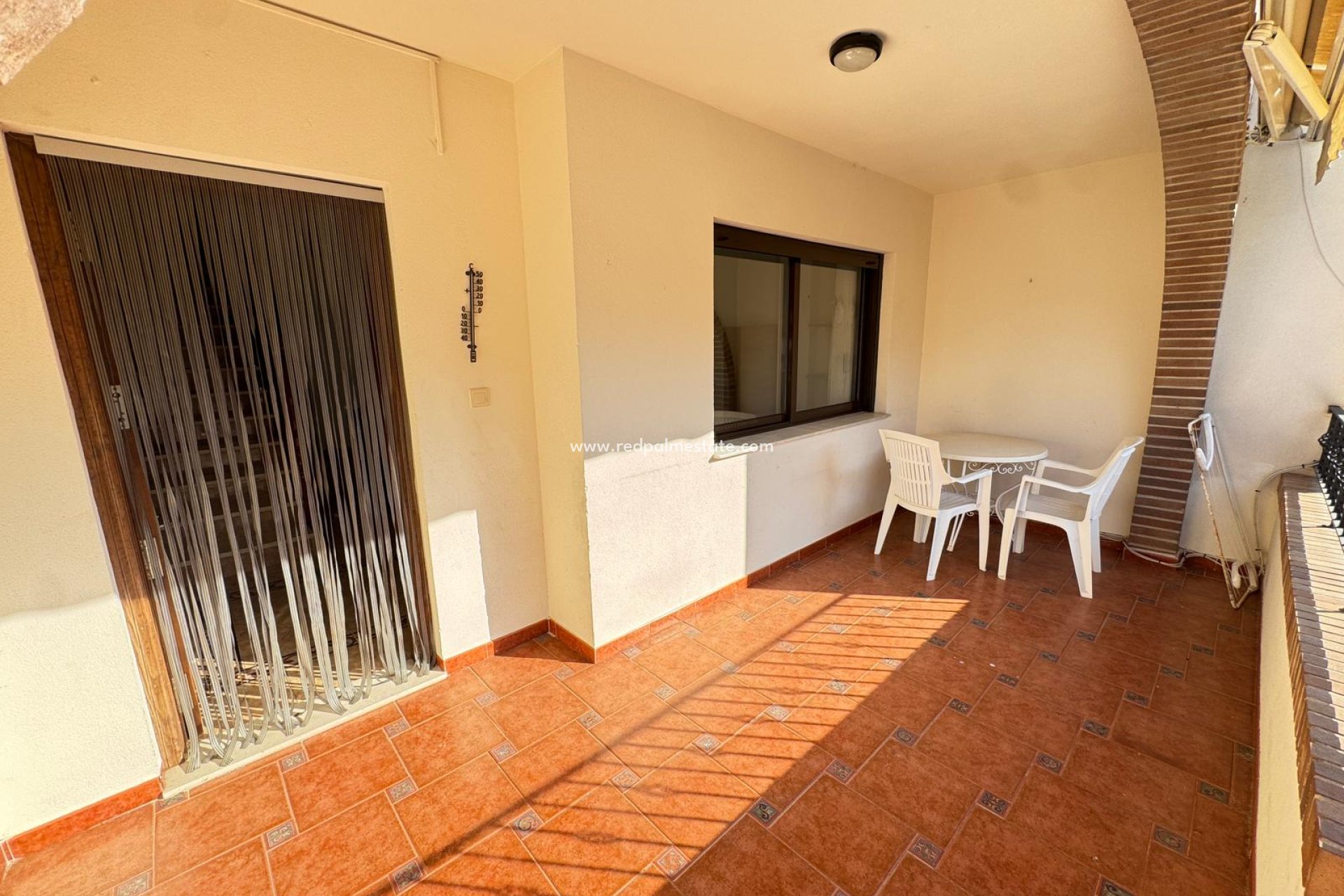 Resale - Town House -
San Miguel de Salinas