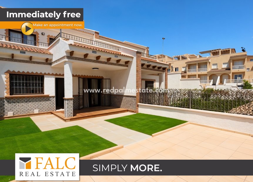 Resale - Town House -
San Miguel de Salinas