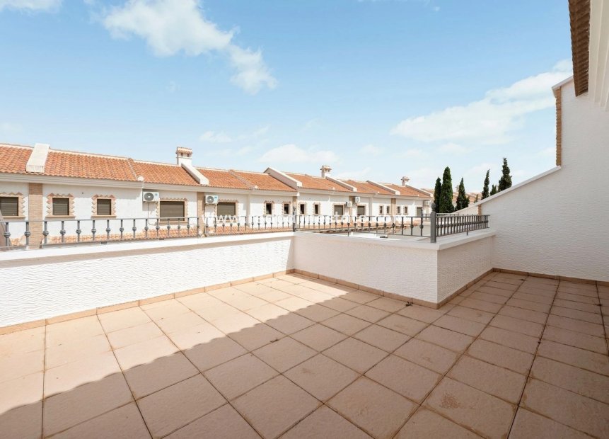 Resale - Town House -
San Miguel de Salinas