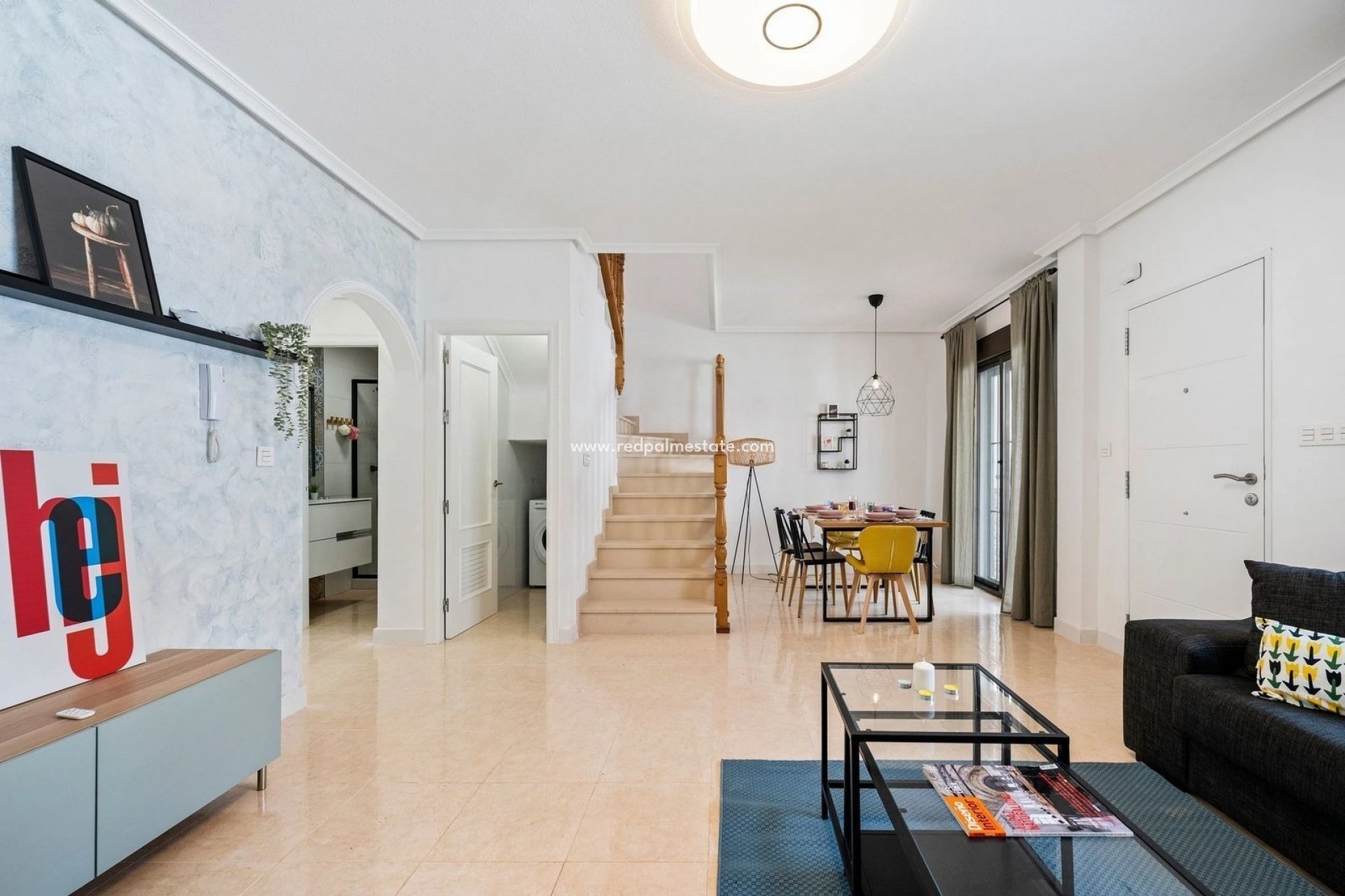 Resale - Town House -
San Miguel de Salinas