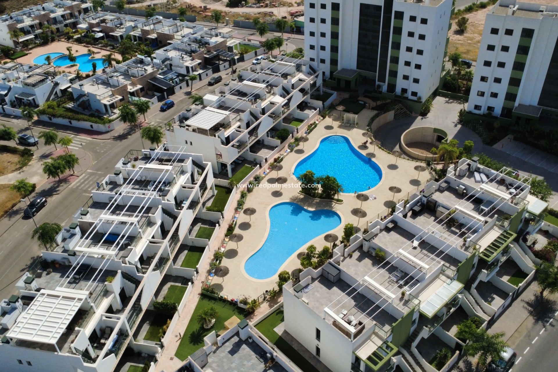 Resale - Town House -
Torre de la Horadada - Mil Palmeras
