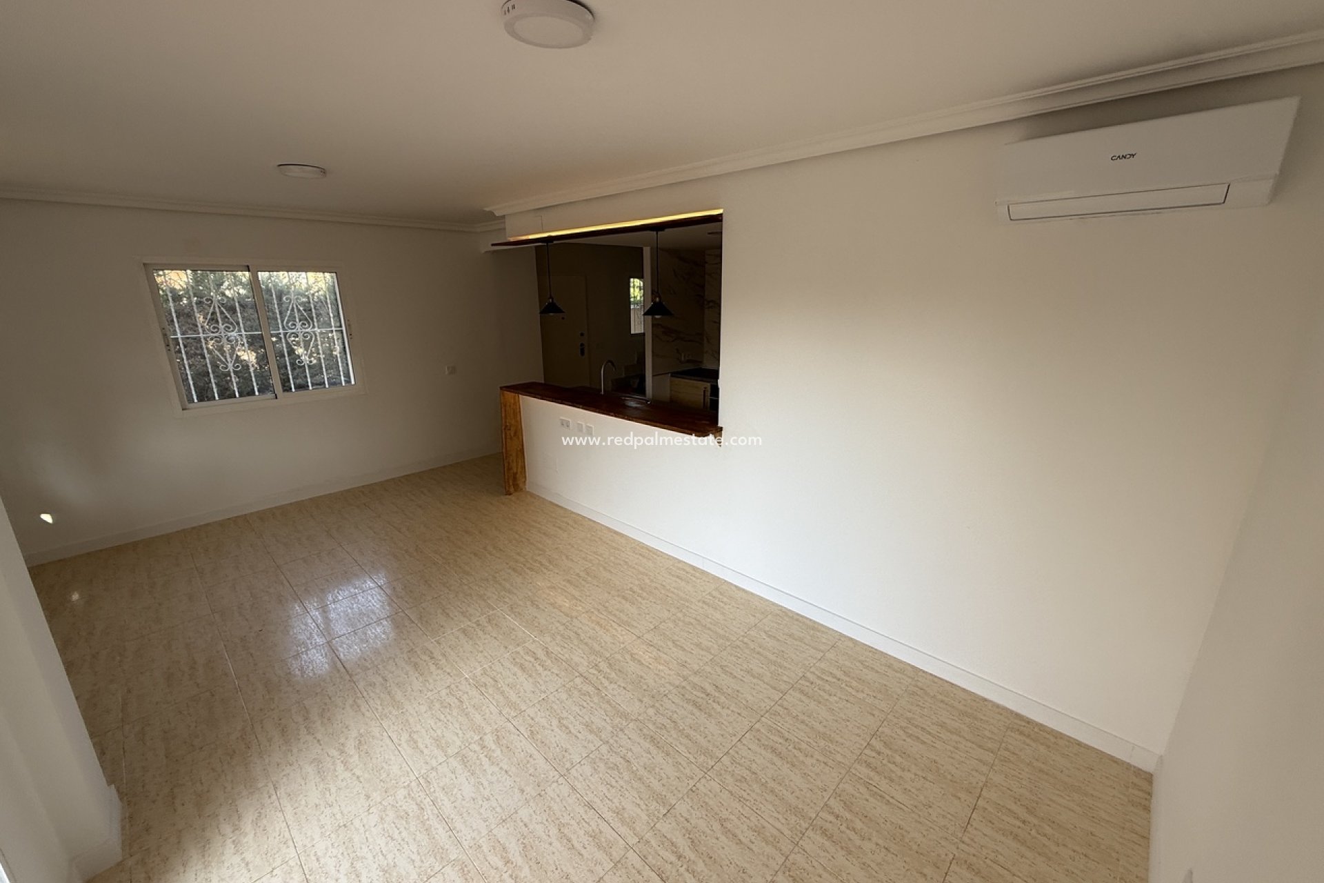 Resale - Town House -
Torre de la Horadada - Mil Palmeras