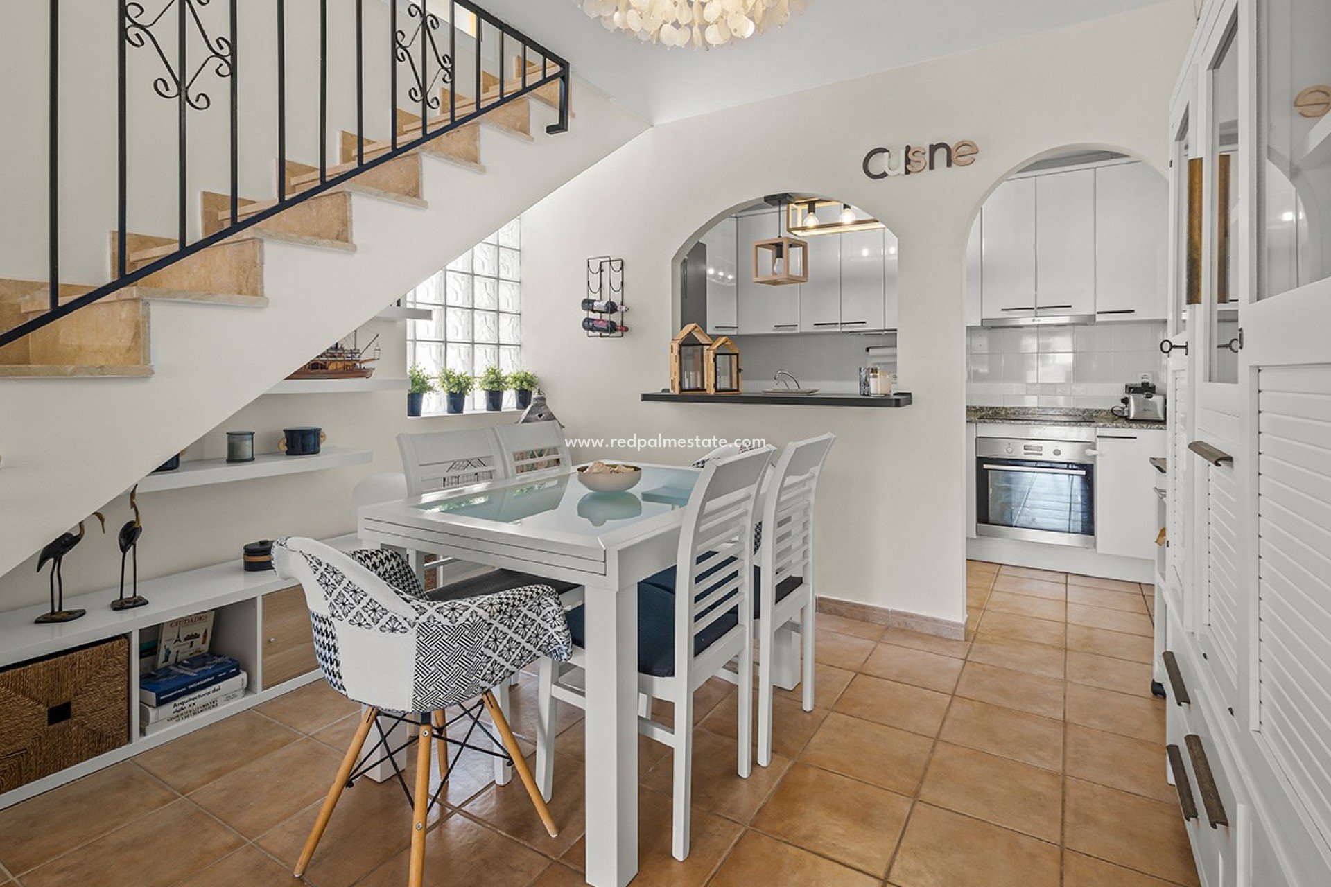 Resale - Town House -
Torre de la Horadada - Pueblo Latino