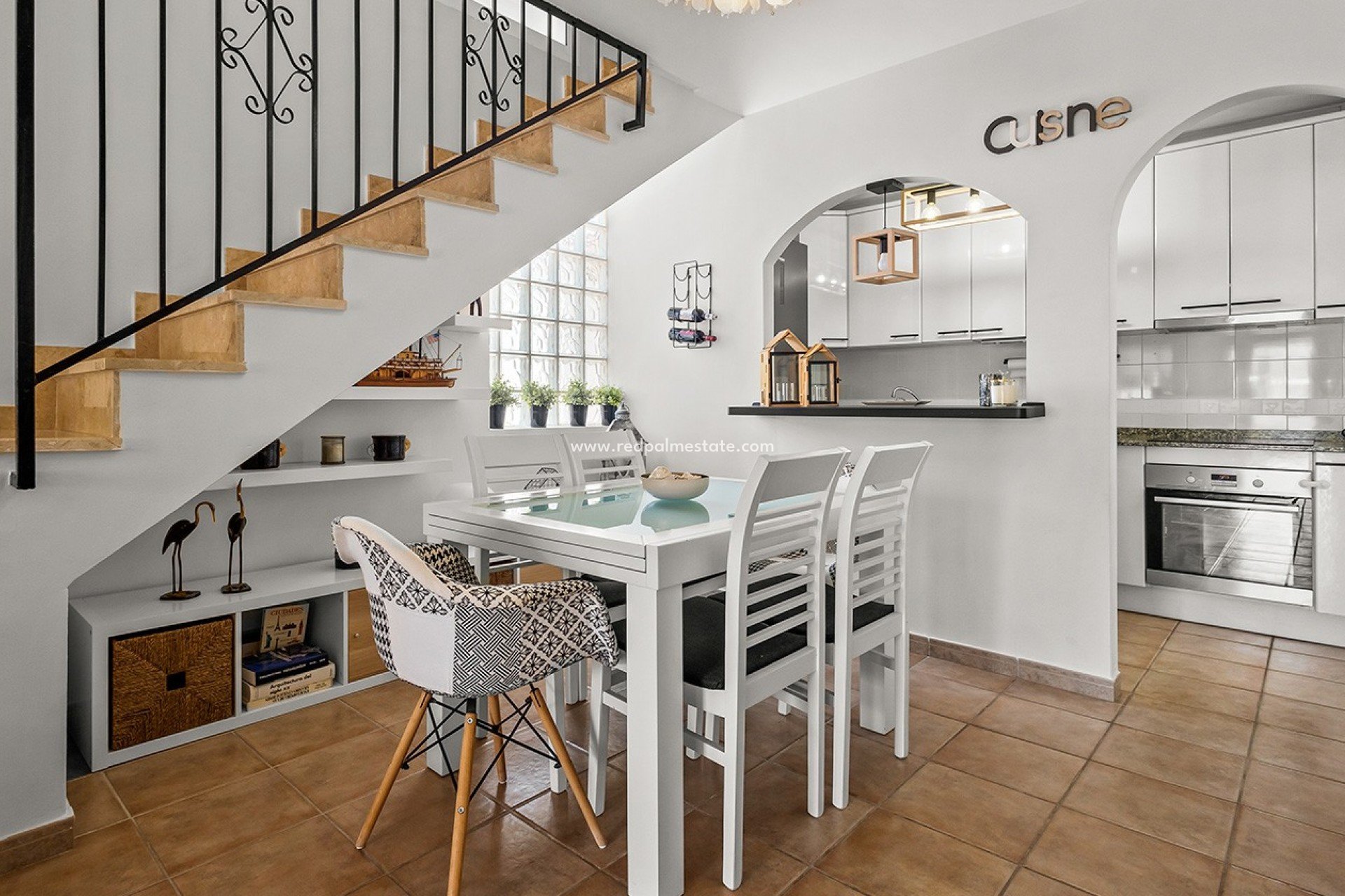 Resale - Town House -
Torre de la Horadada - Pueblo Latino