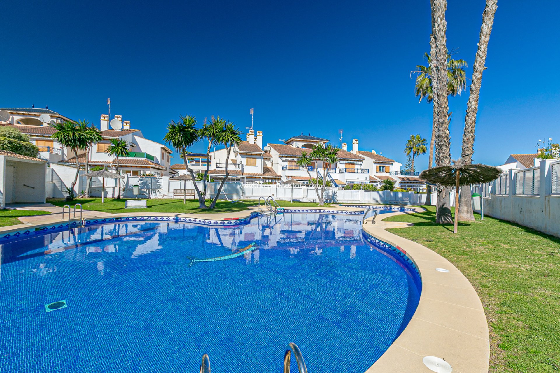 Resale - Town House -
Torre de la Horadada - Riomar