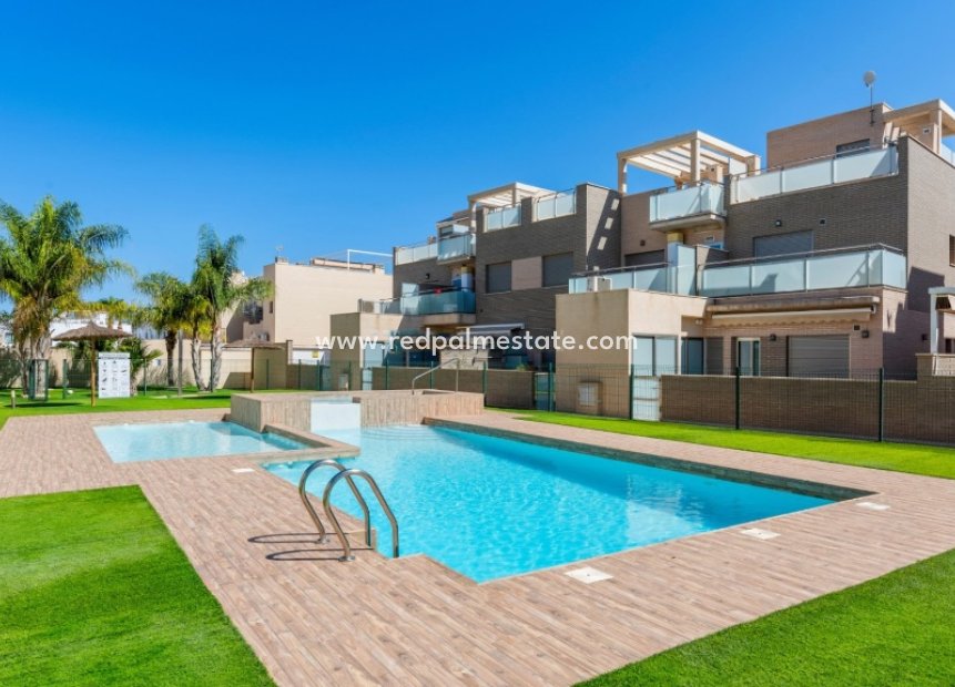 Resale - Town House -
Torre de la Horadada