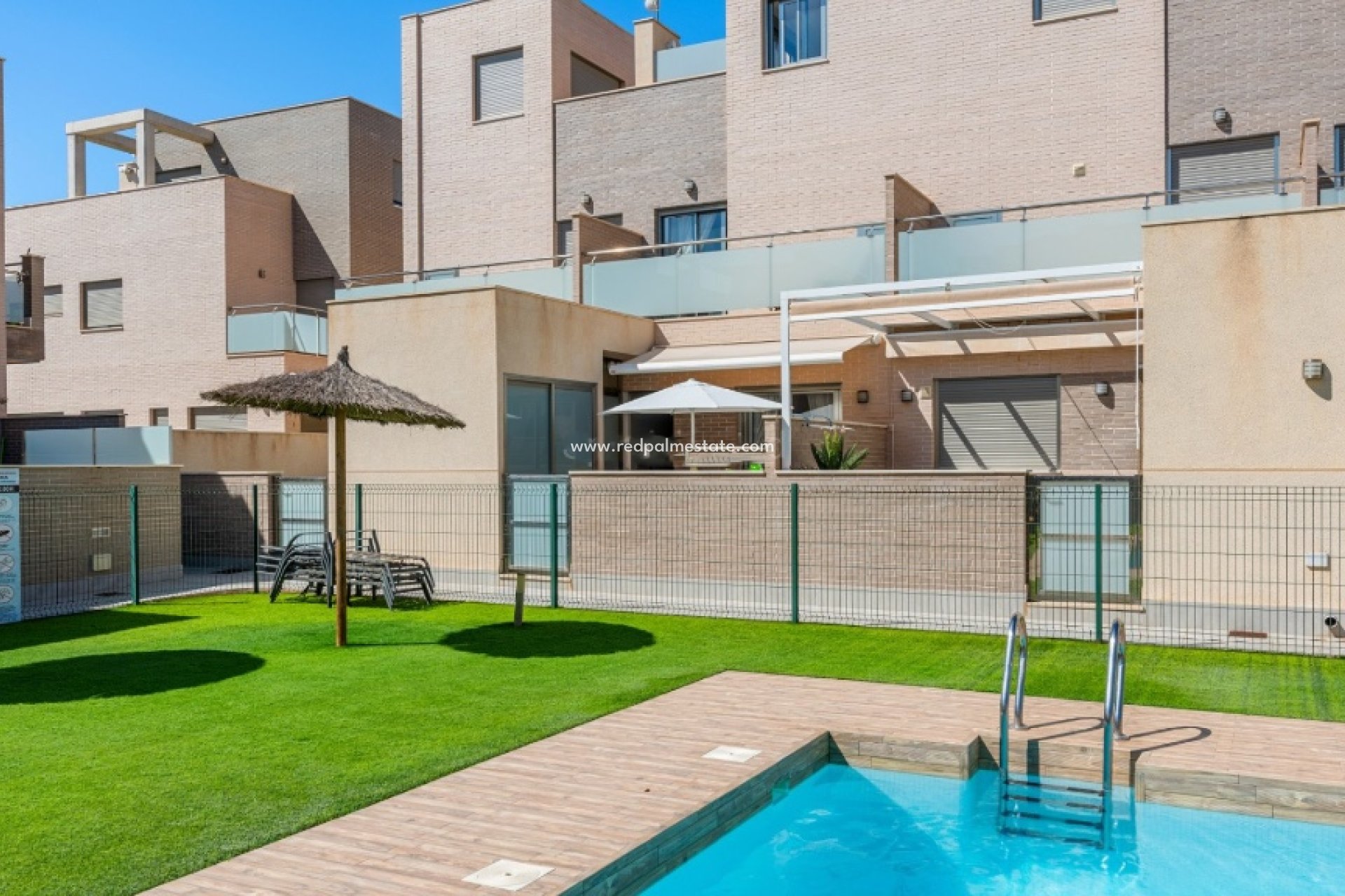 Resale - Town House -
Torre de la Horadada