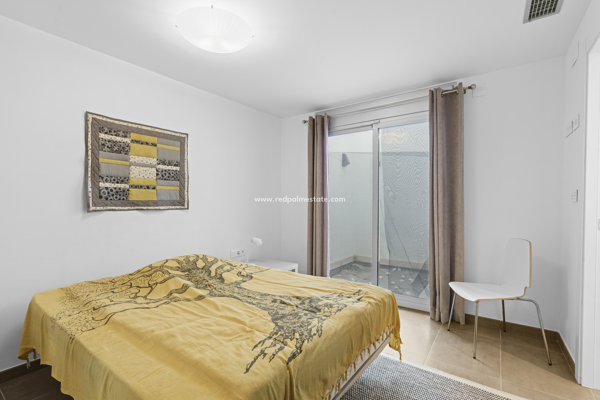 Resale - Town House -
Torrevieja - Aguas Nueva