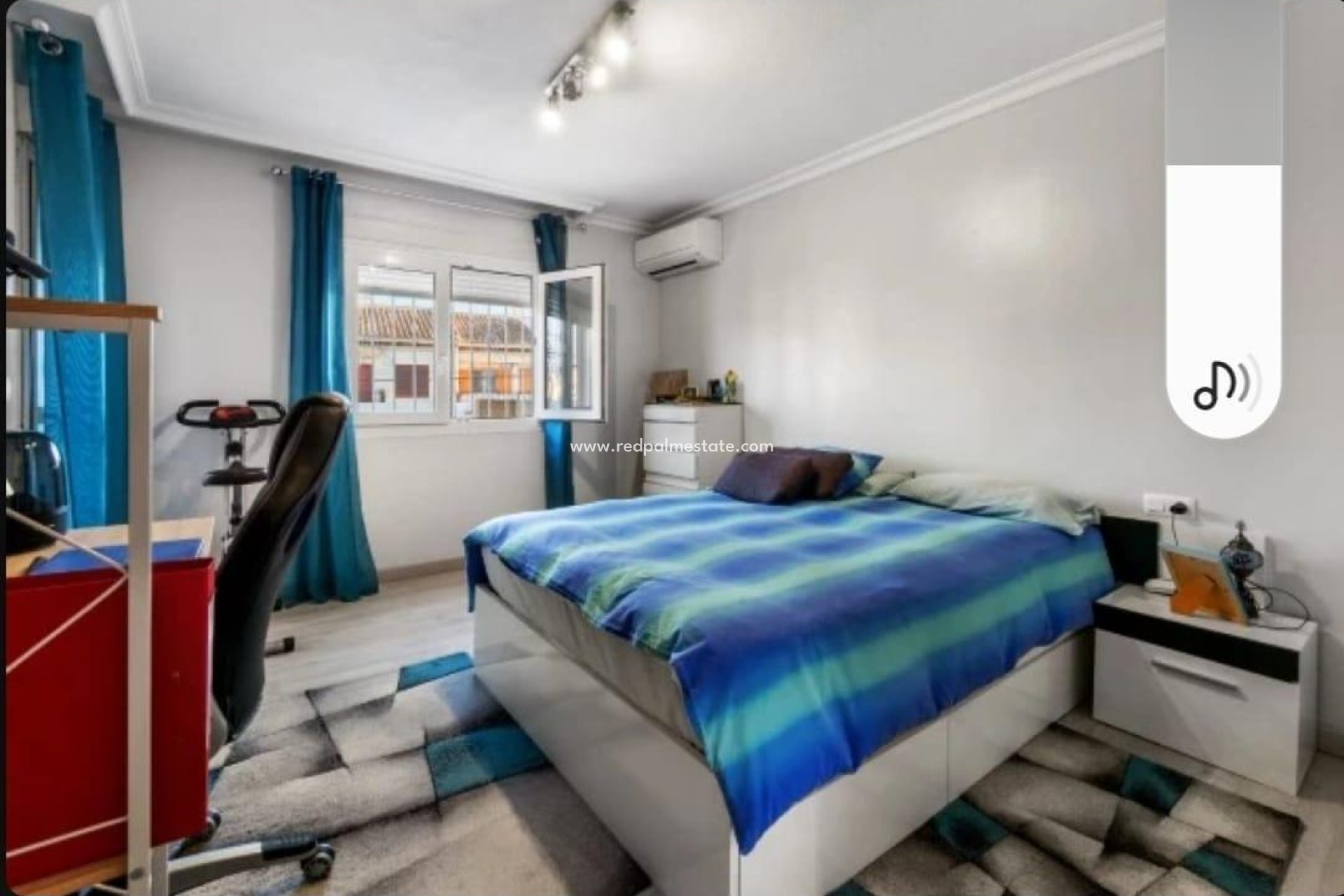 Resale - Town House -
Torrevieja - Aguas Nueva