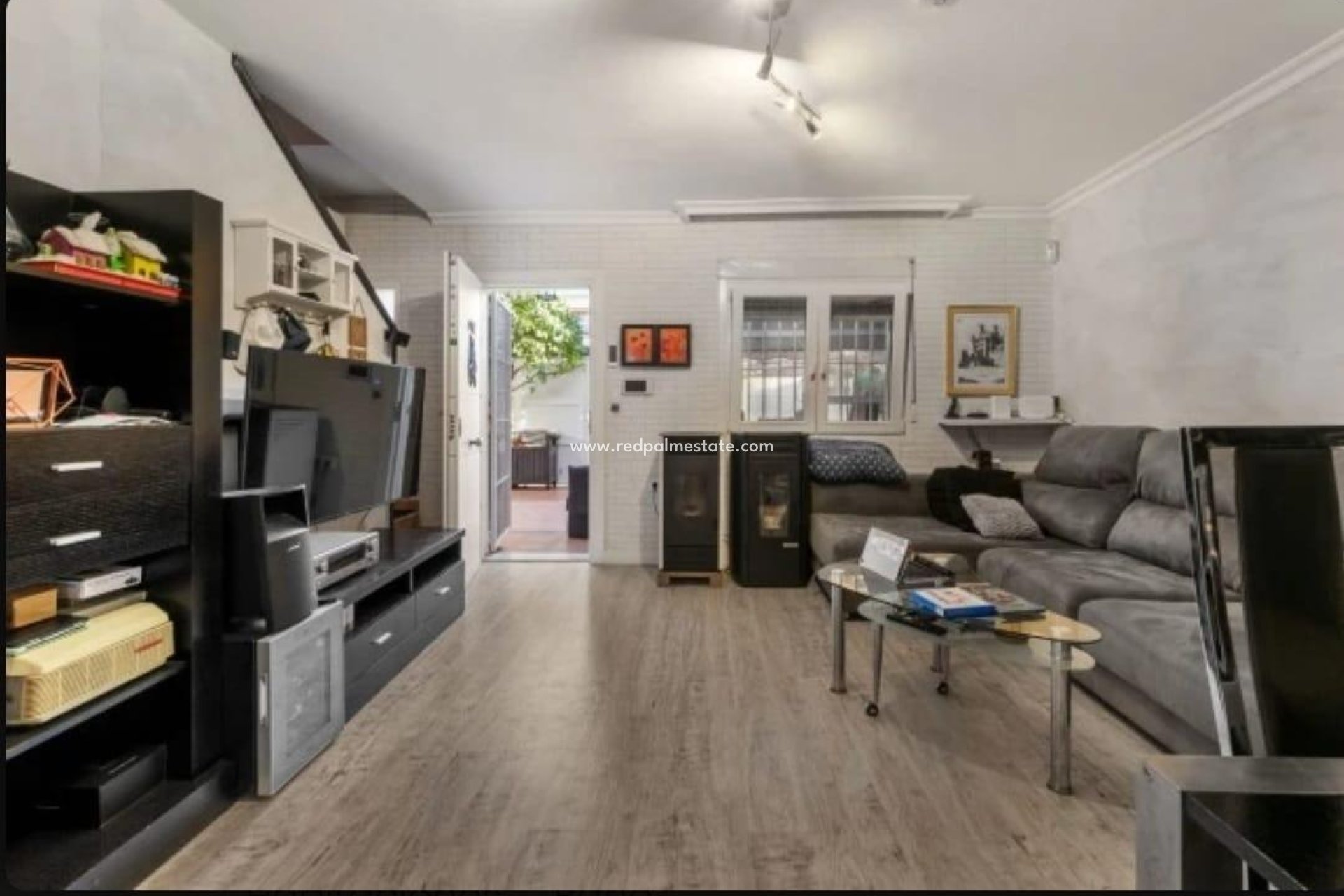 Resale - Town House -
Torrevieja - Aguas Nueva