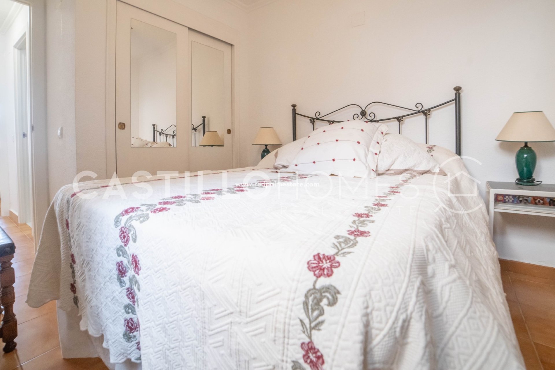 Resale - Town House -
Torrevieja - Aguas Nueva