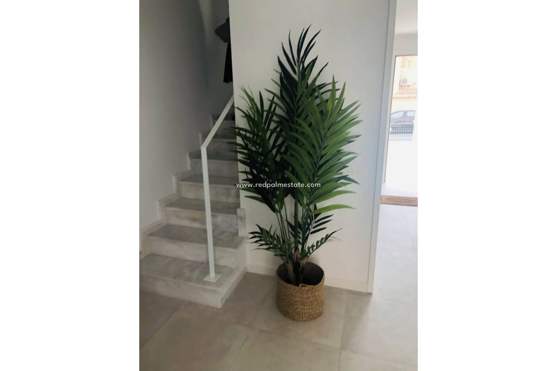 Resale - Town House -
Torrevieja - Aguas Nueva