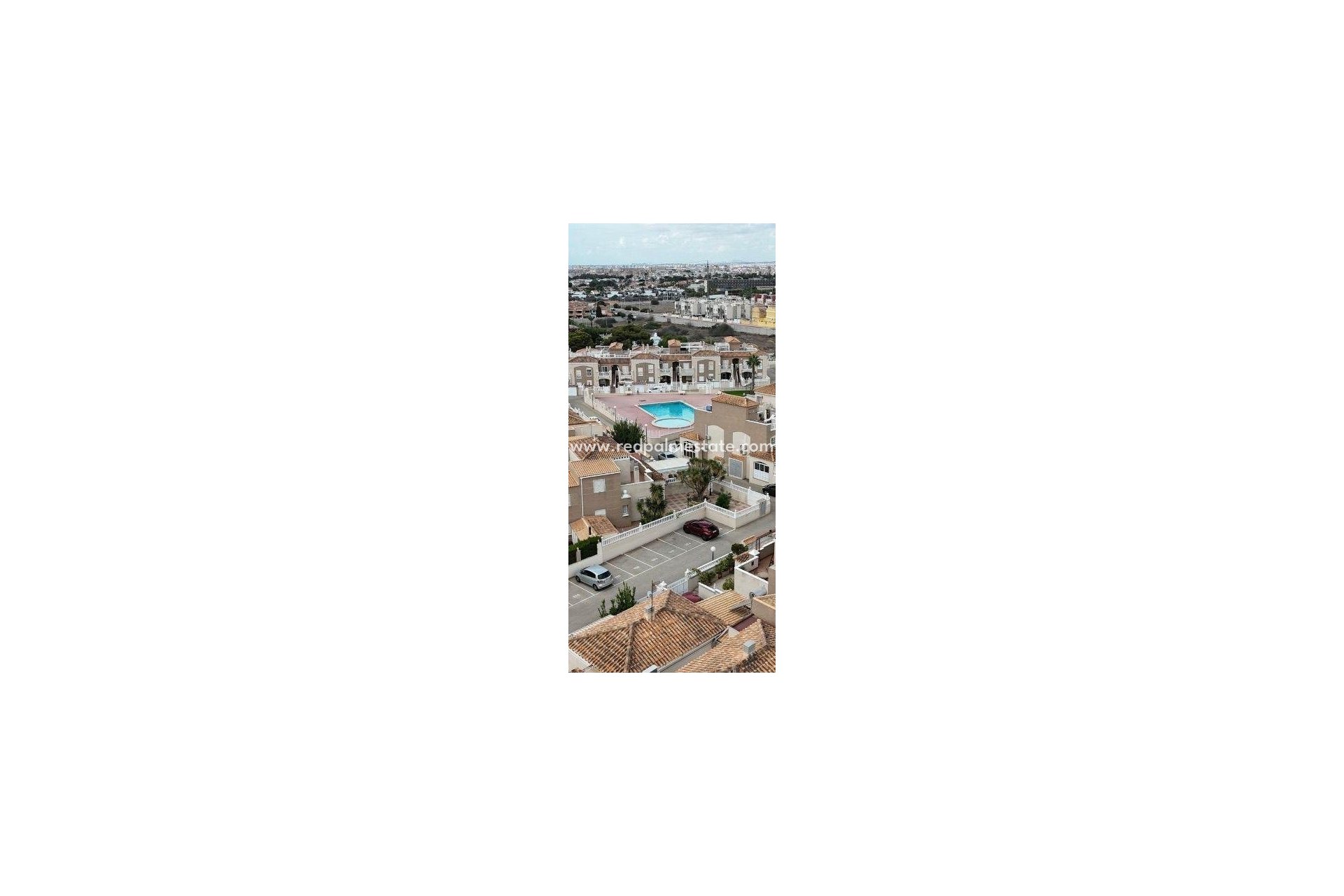 Resale - Town House -
Torrevieja - Aguas Nueva