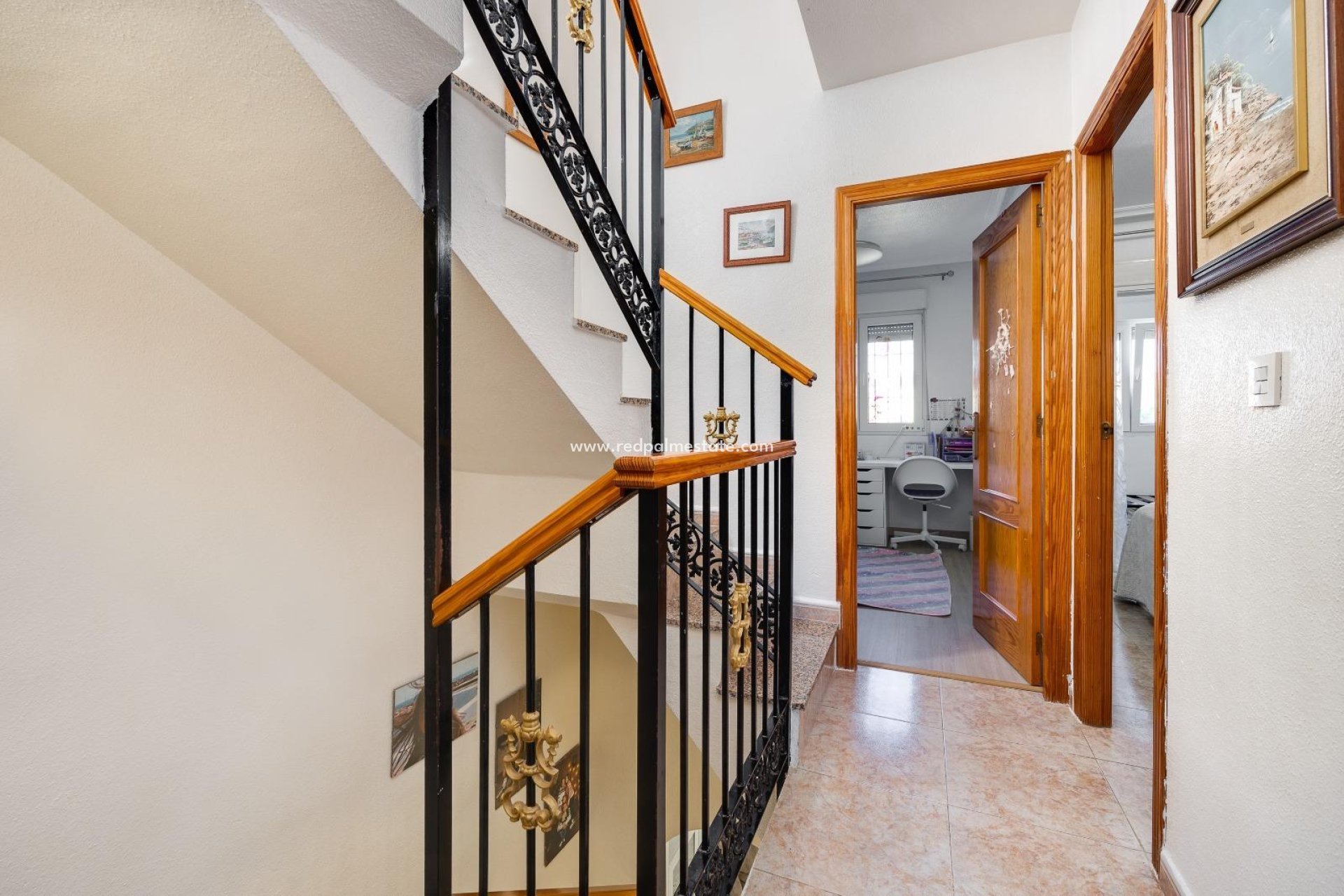 Resale - Town House -
Torrevieja - Aguas Nueva