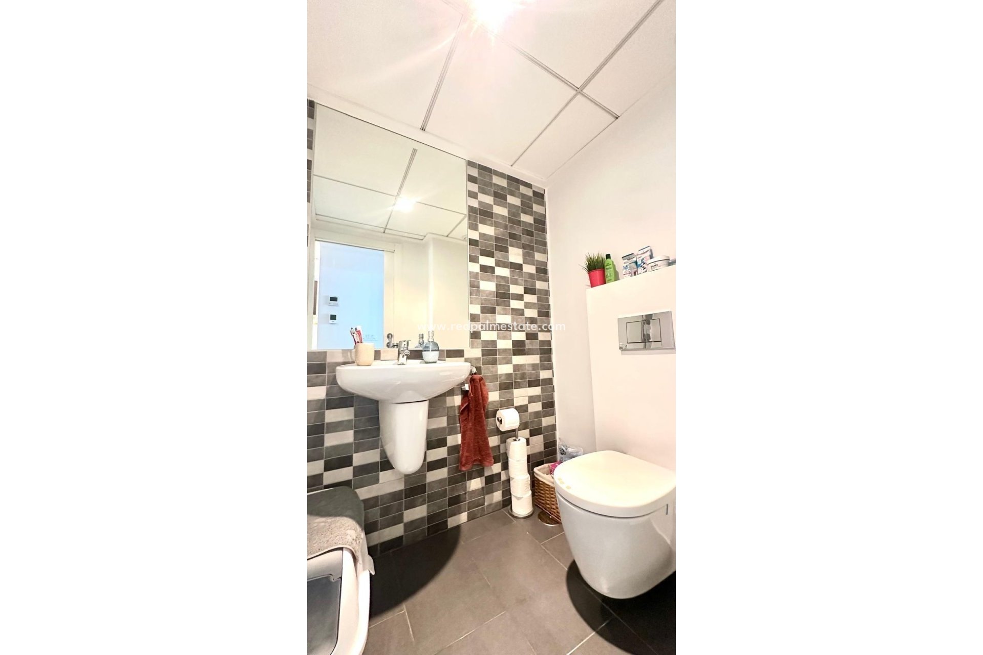 Resale - Town House -
Torrevieja - Aguas Nueva