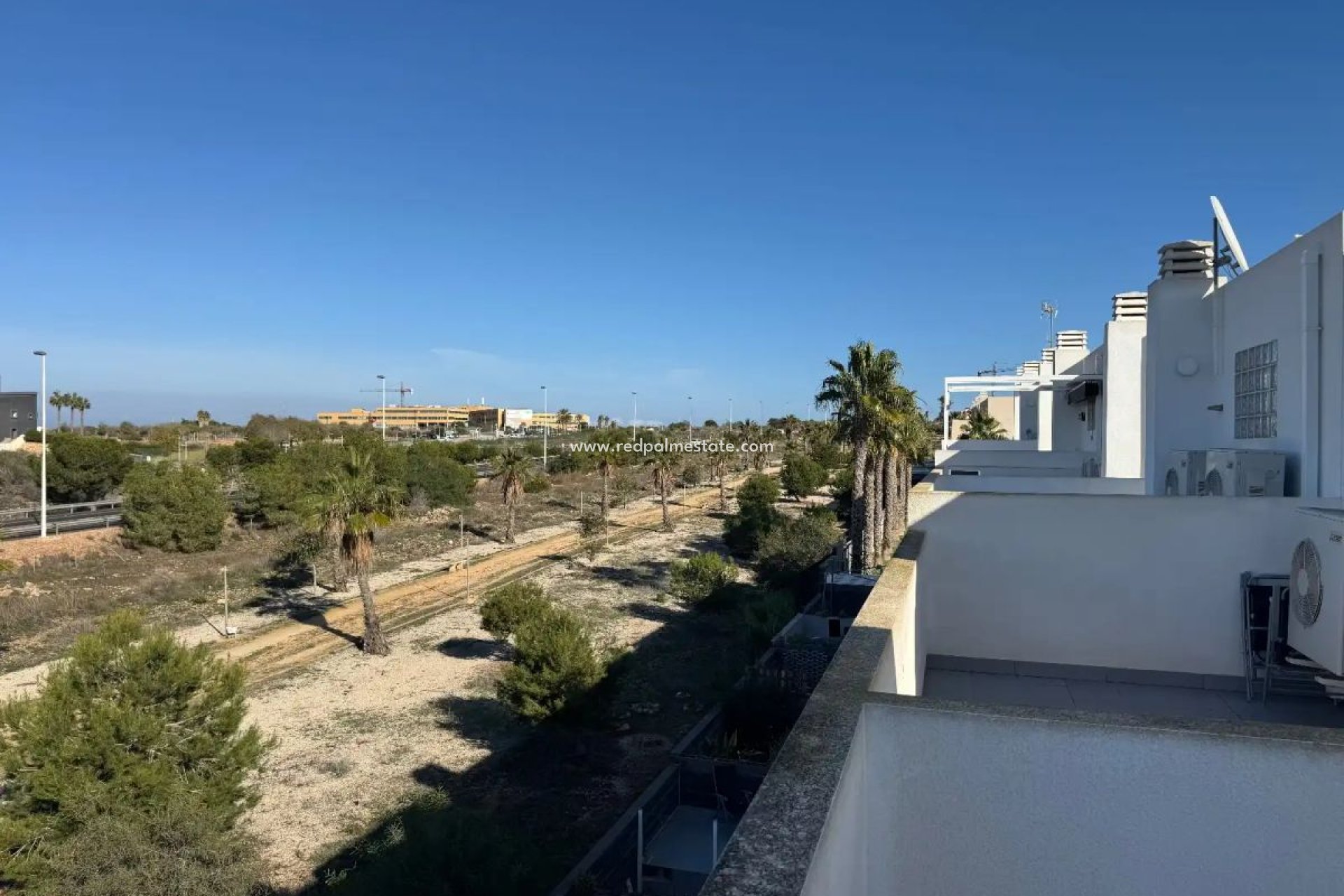 Resale - Town House -
Torrevieja - Aguas Nuevas