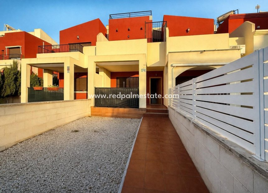 Resale - Town House -
Torrevieja - Aguas Nuevas