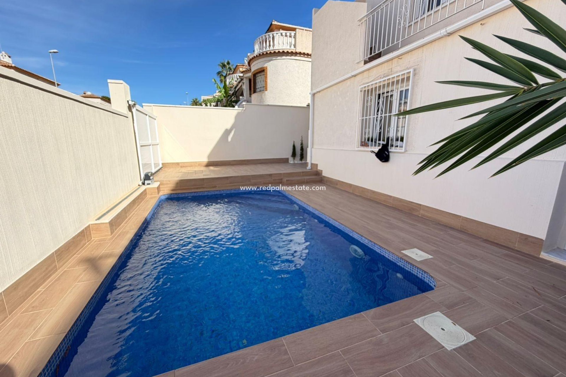 Resale - Town House -
Torrevieja - Cabo cervera