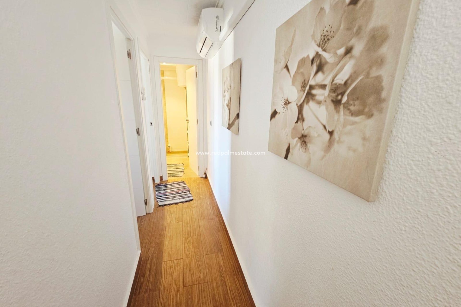 Resale - Town House -
Torrevieja - Cabo cervera