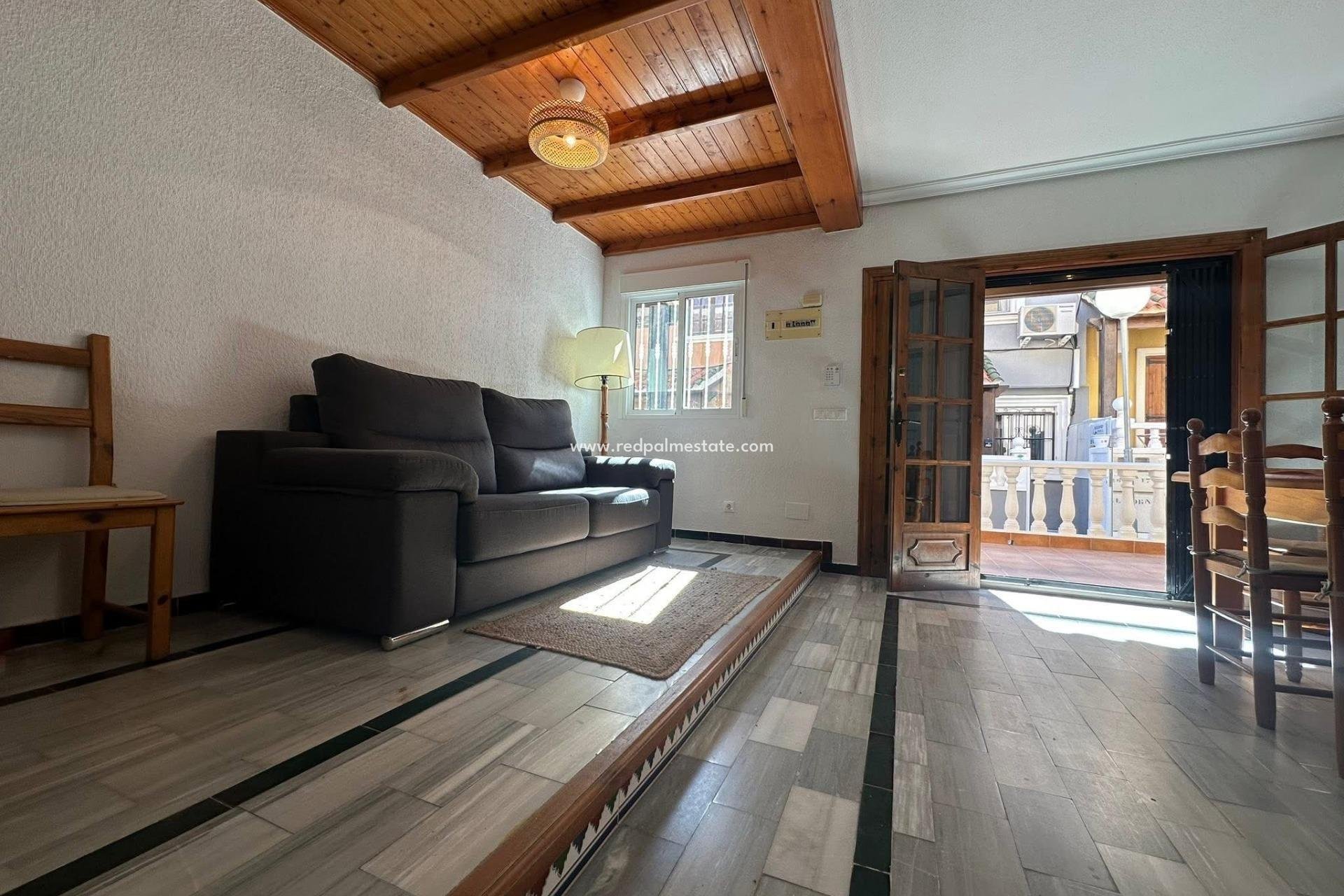 Resale - Town House -
Torrevieja - Cabo cervera