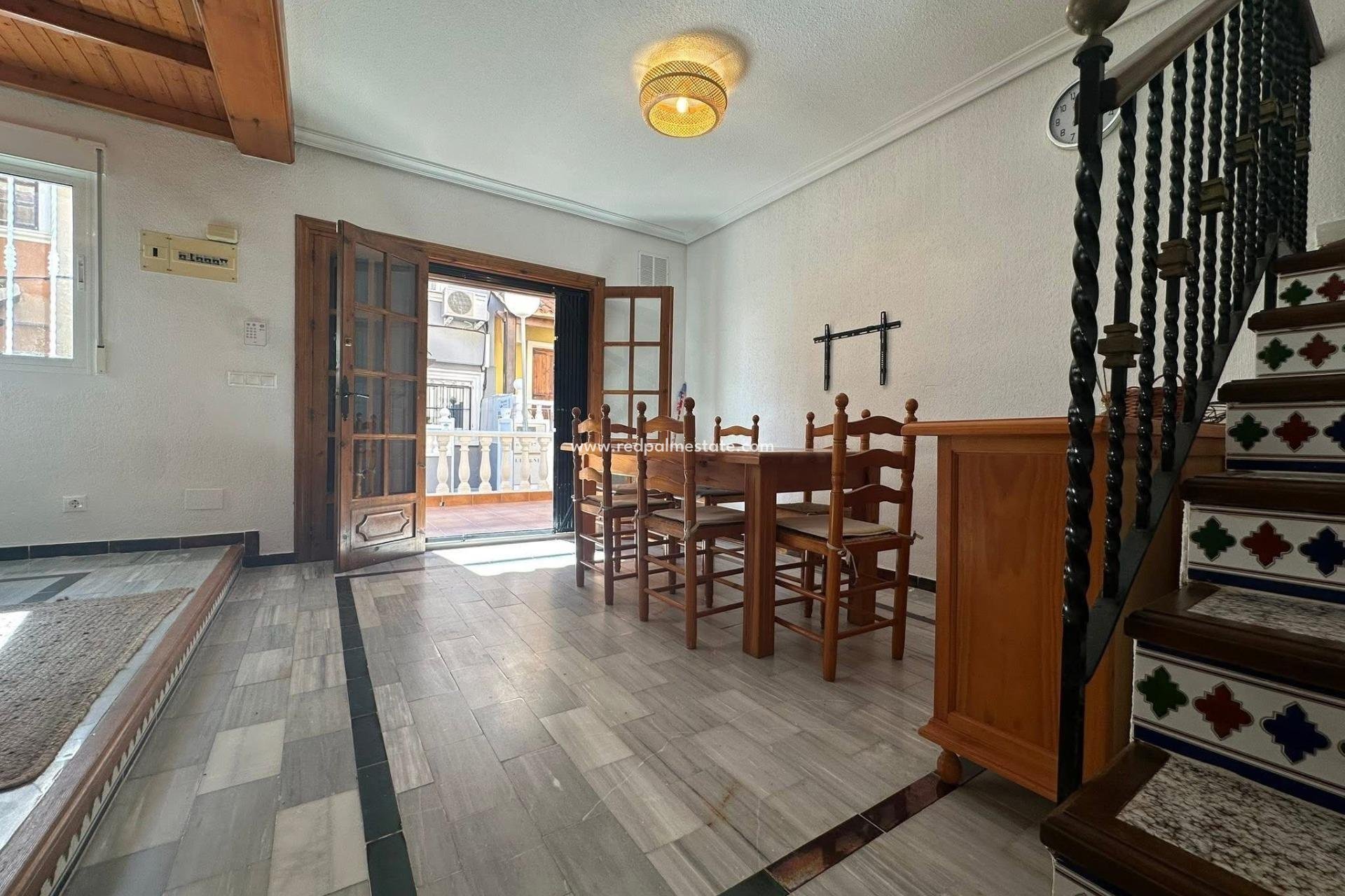 Resale - Town House -
Torrevieja - Cabo cervera