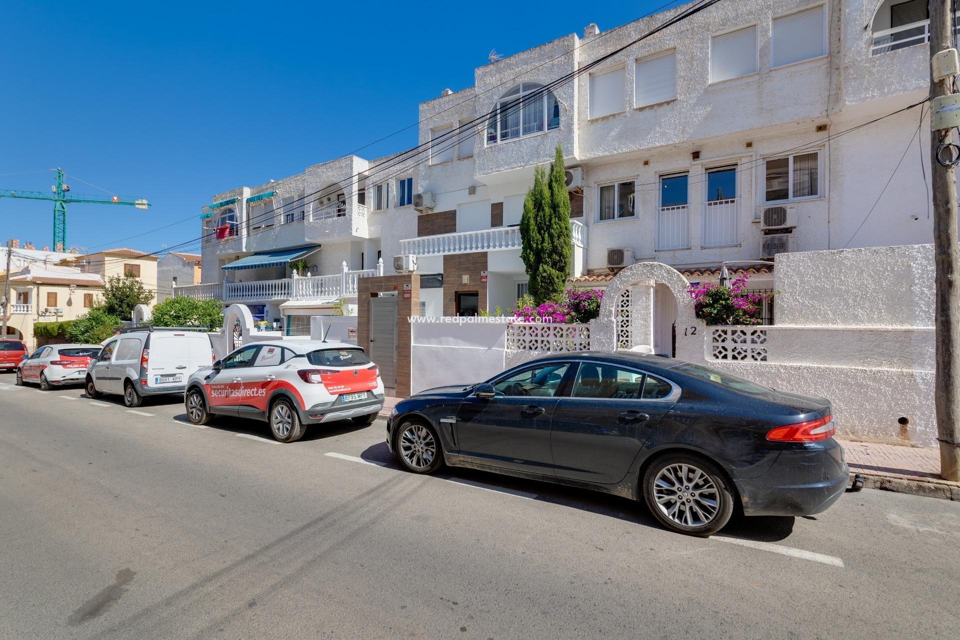 Resale - Town House -
Torrevieja - Calas blanca